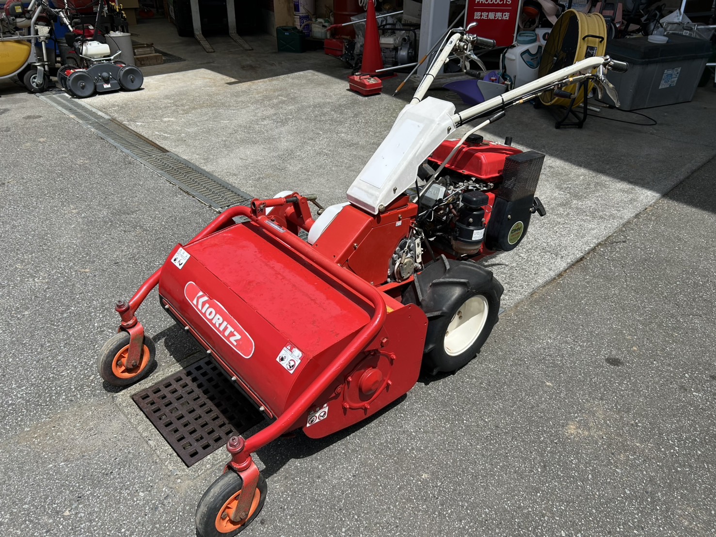 共立 中古草刈機 HR661A