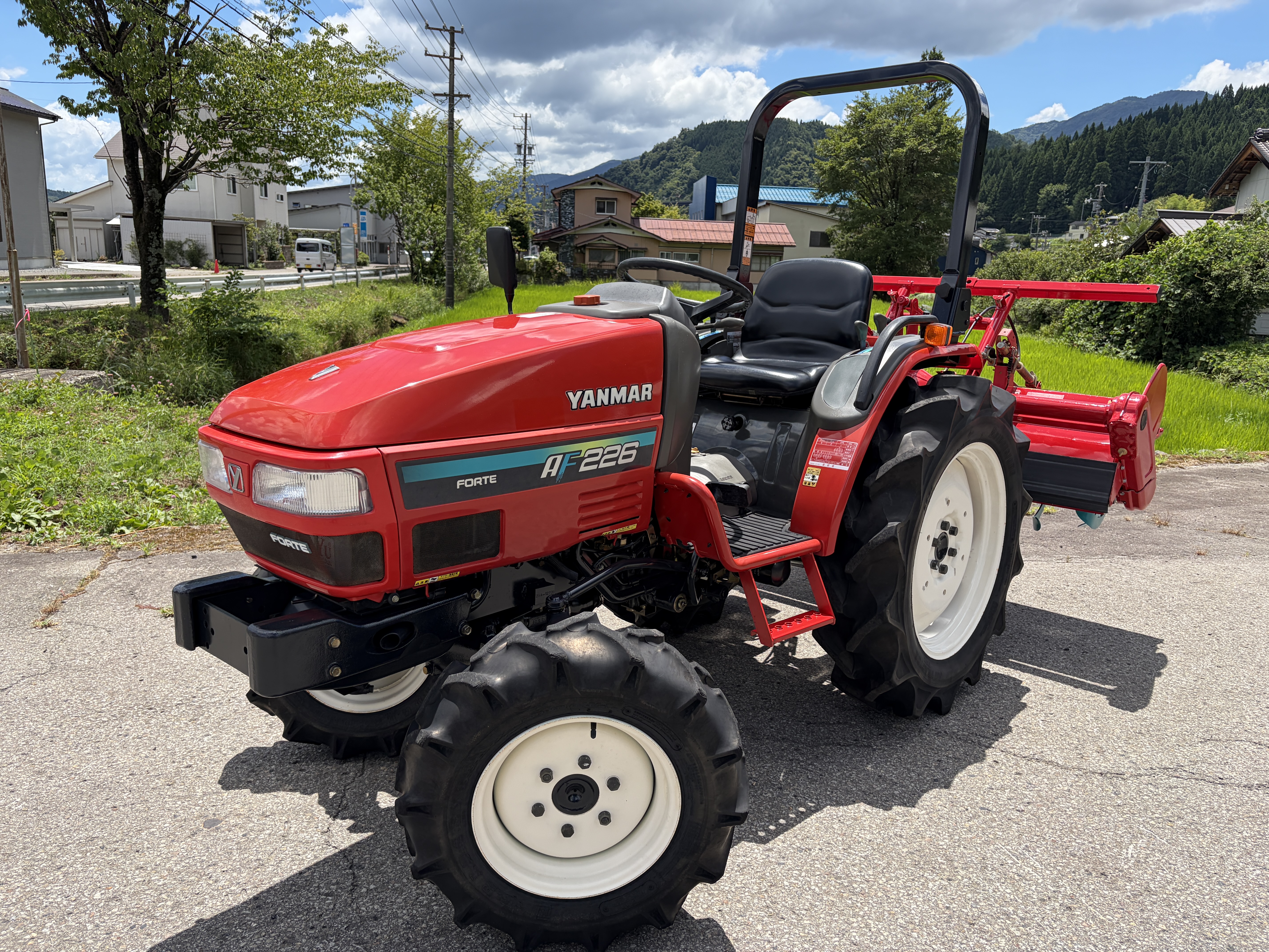 ヤンマー 中古トラクター AF226