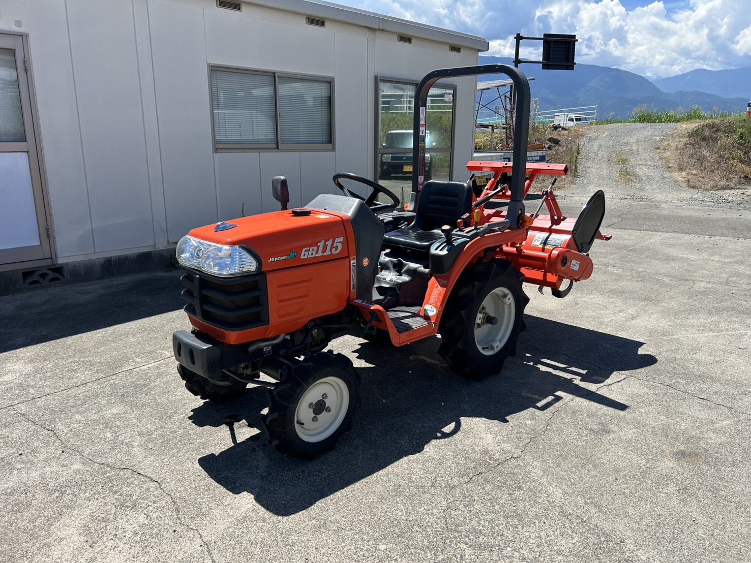 クボタ 中古トラクター GB115A