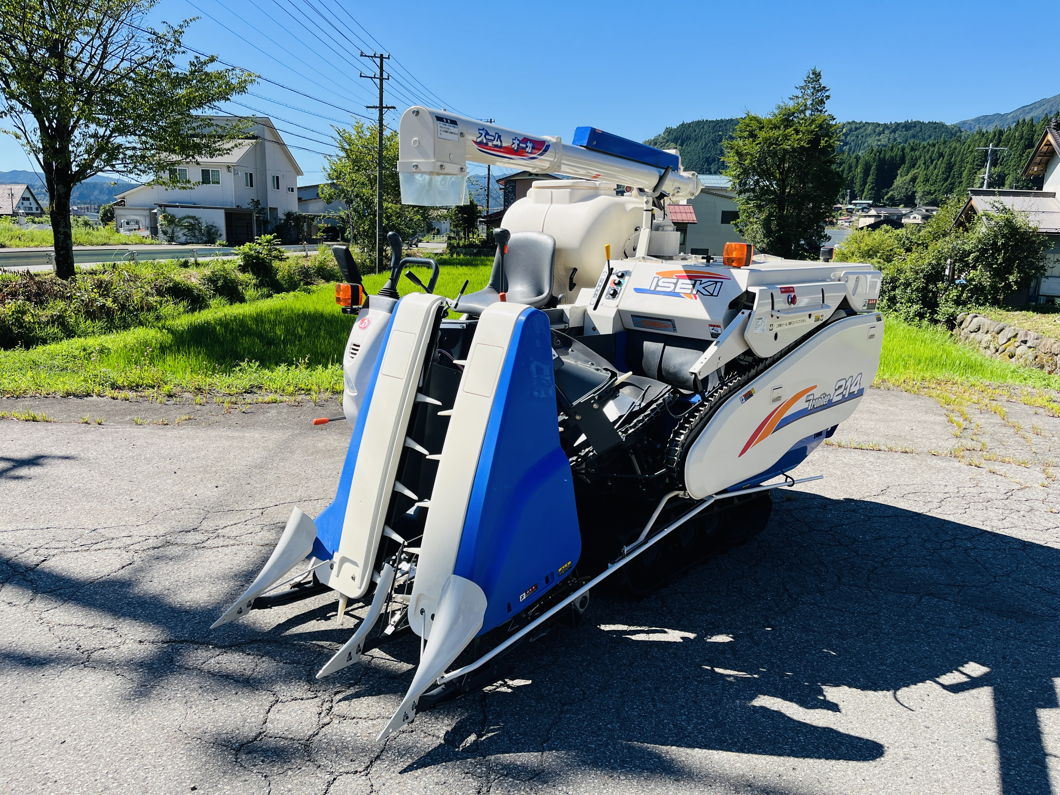 イセキ 中古 コンバイン HFZ690G ZAPLW 90馬力 – 農キング