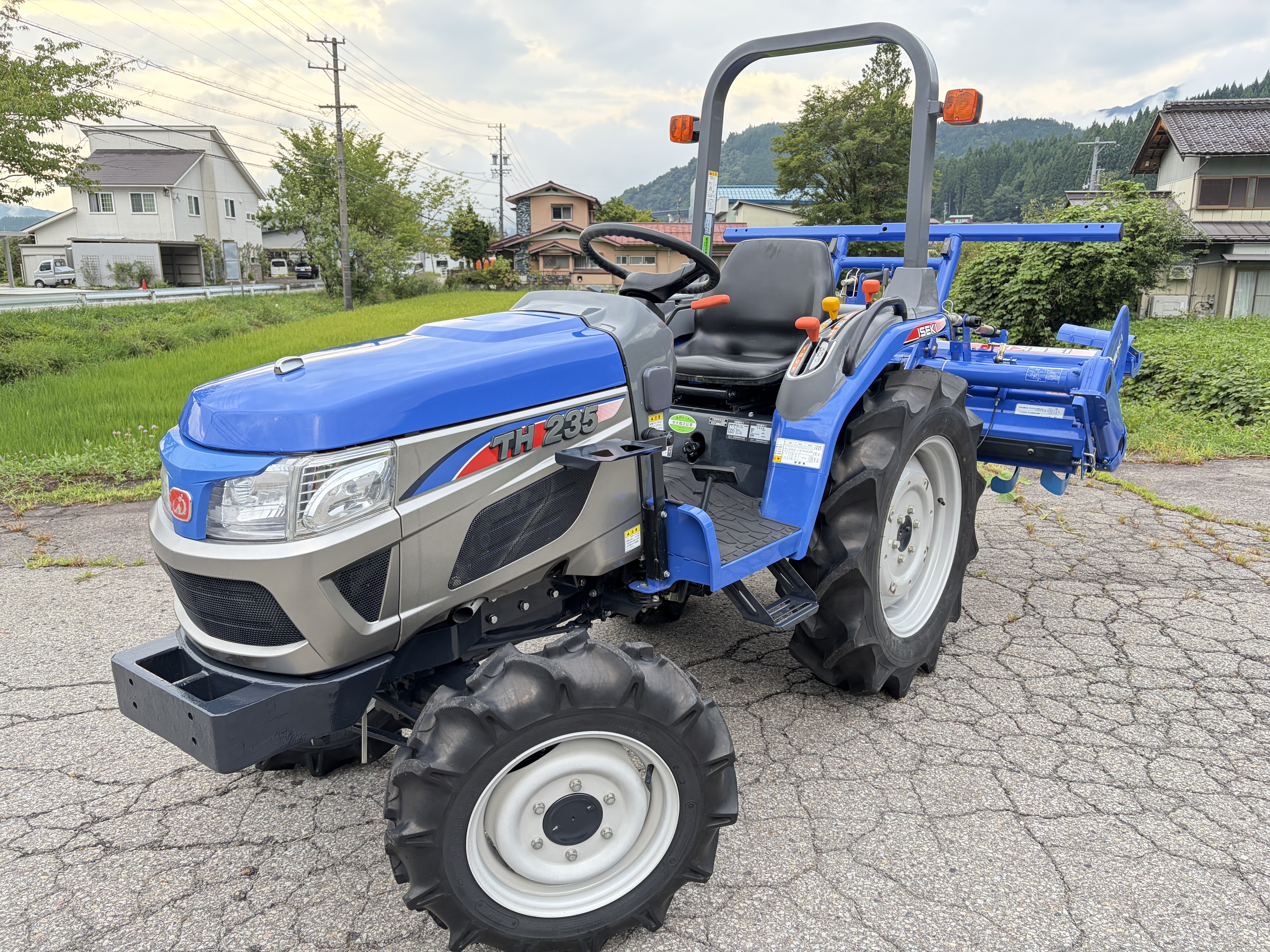 イセキ 中古トラクター TH235-Q