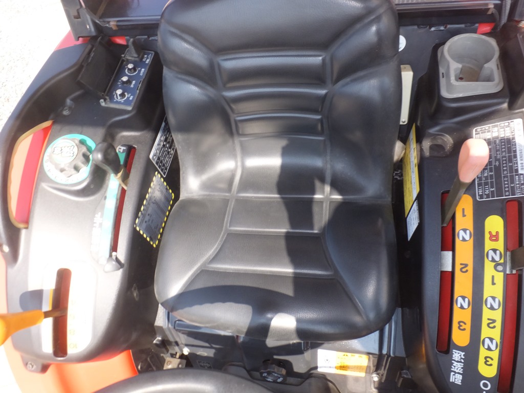 ヤンマー 中古トラクター EG225の商品画像4