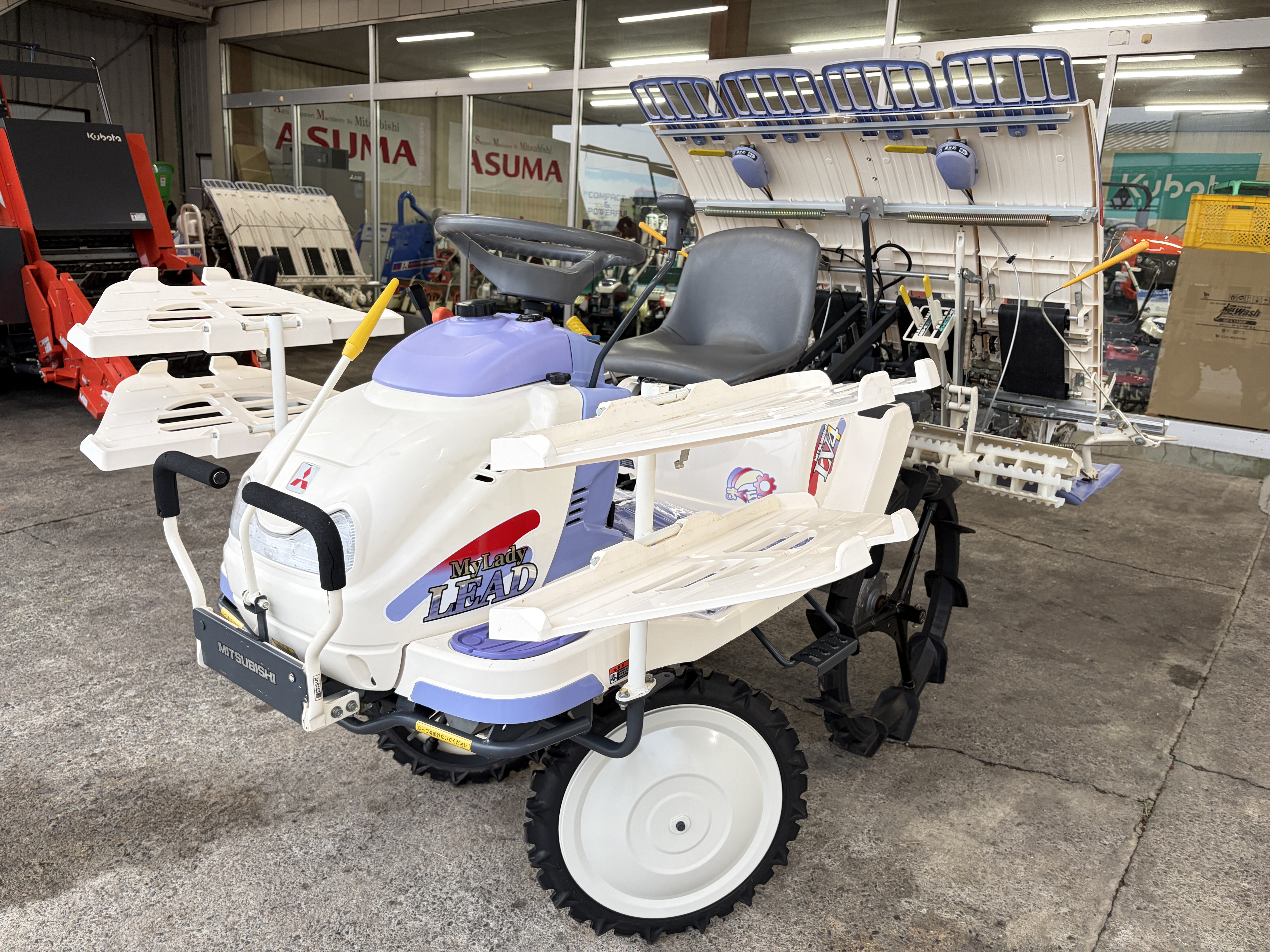 三菱マヒンドラ農機 中古田植機 LV4