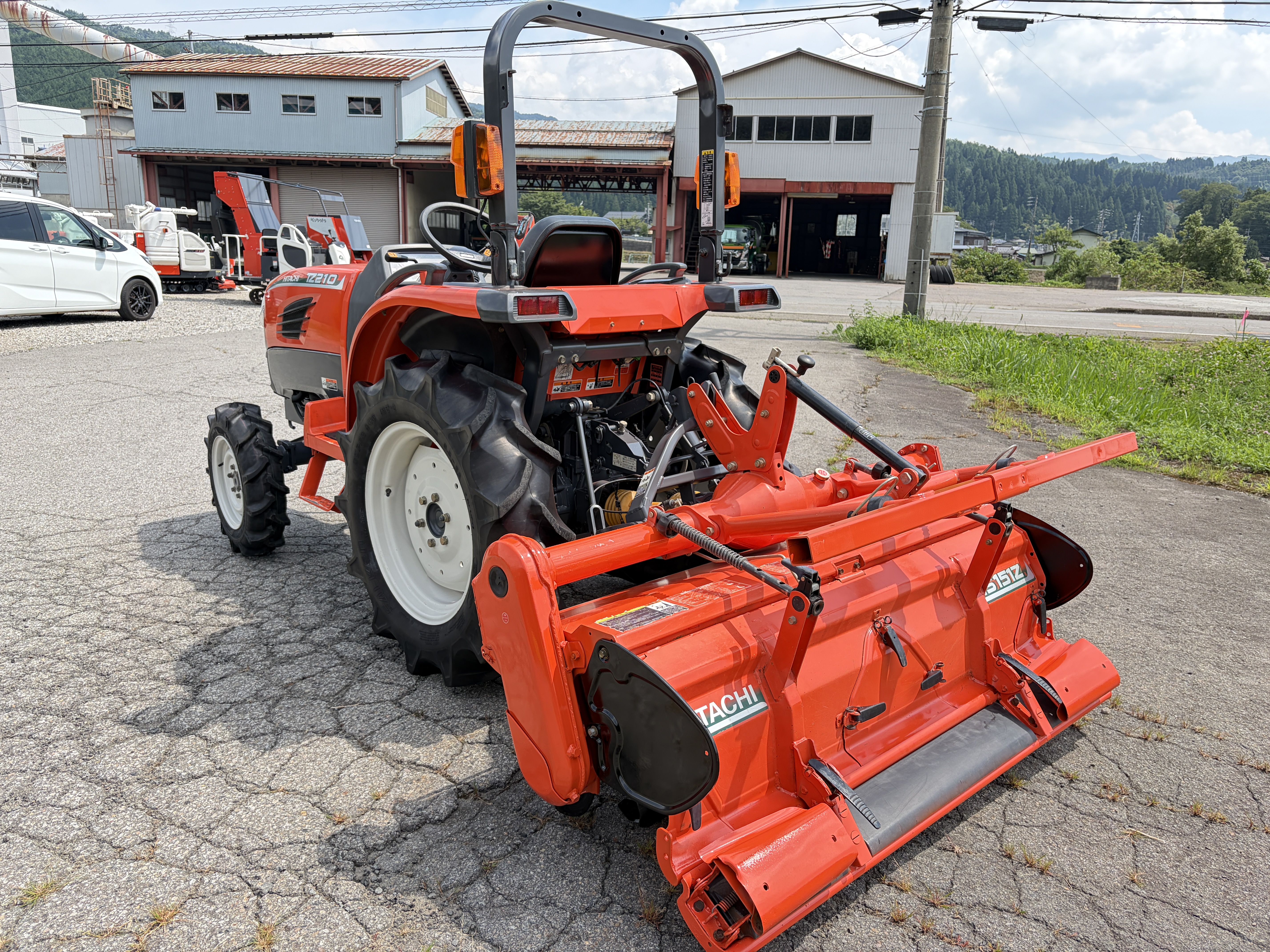 日立 中古トラクター TZ210 (クボタKT210)の商品画像4