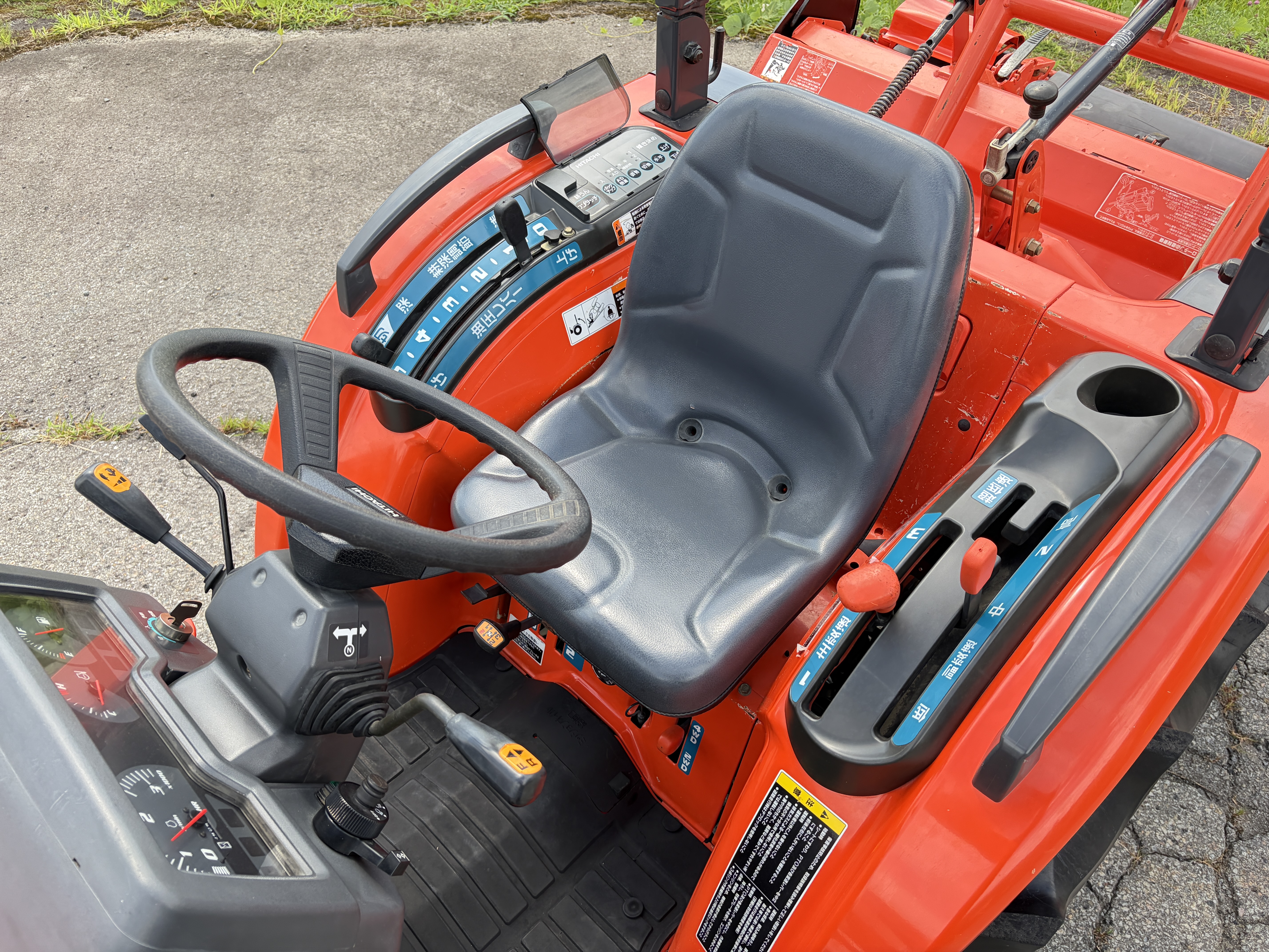 日立 中古トラクター TZ210 (クボタKT210)の商品画像8