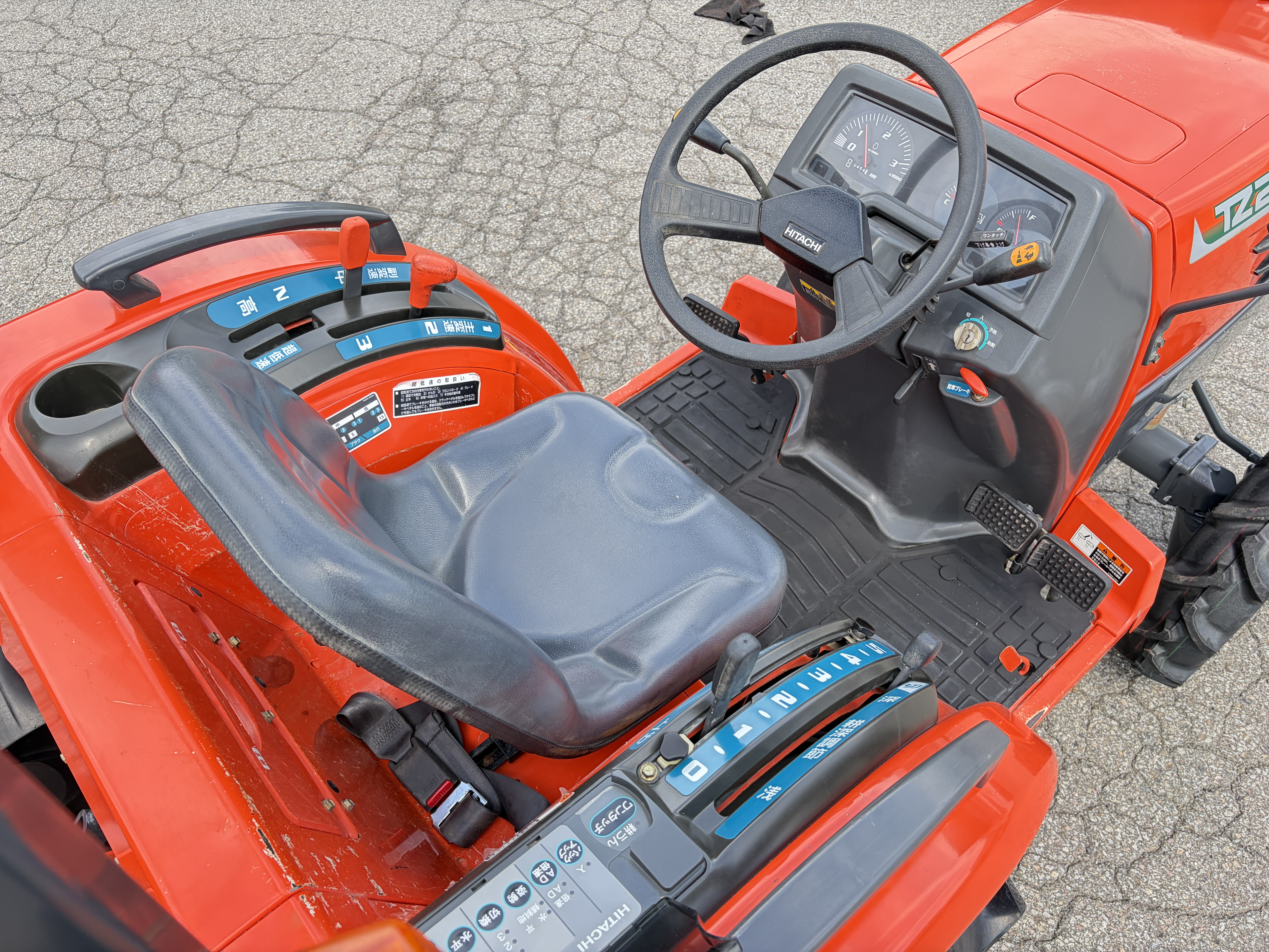 日立 中古トラクター TZ210 (クボタKT210)の商品画像9