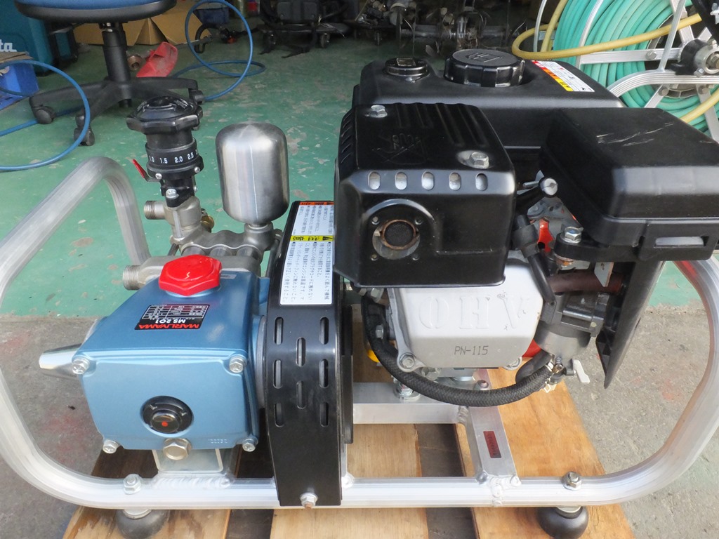 丸山製作所 中古その他 セット動噴 MS201EA-1 薬剤タンク200L ホース100m巻き ノズル他セットの商品画像4