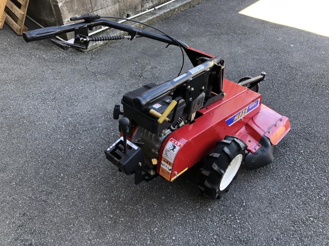 和同産業 中古草刈機 M625の商品画像3