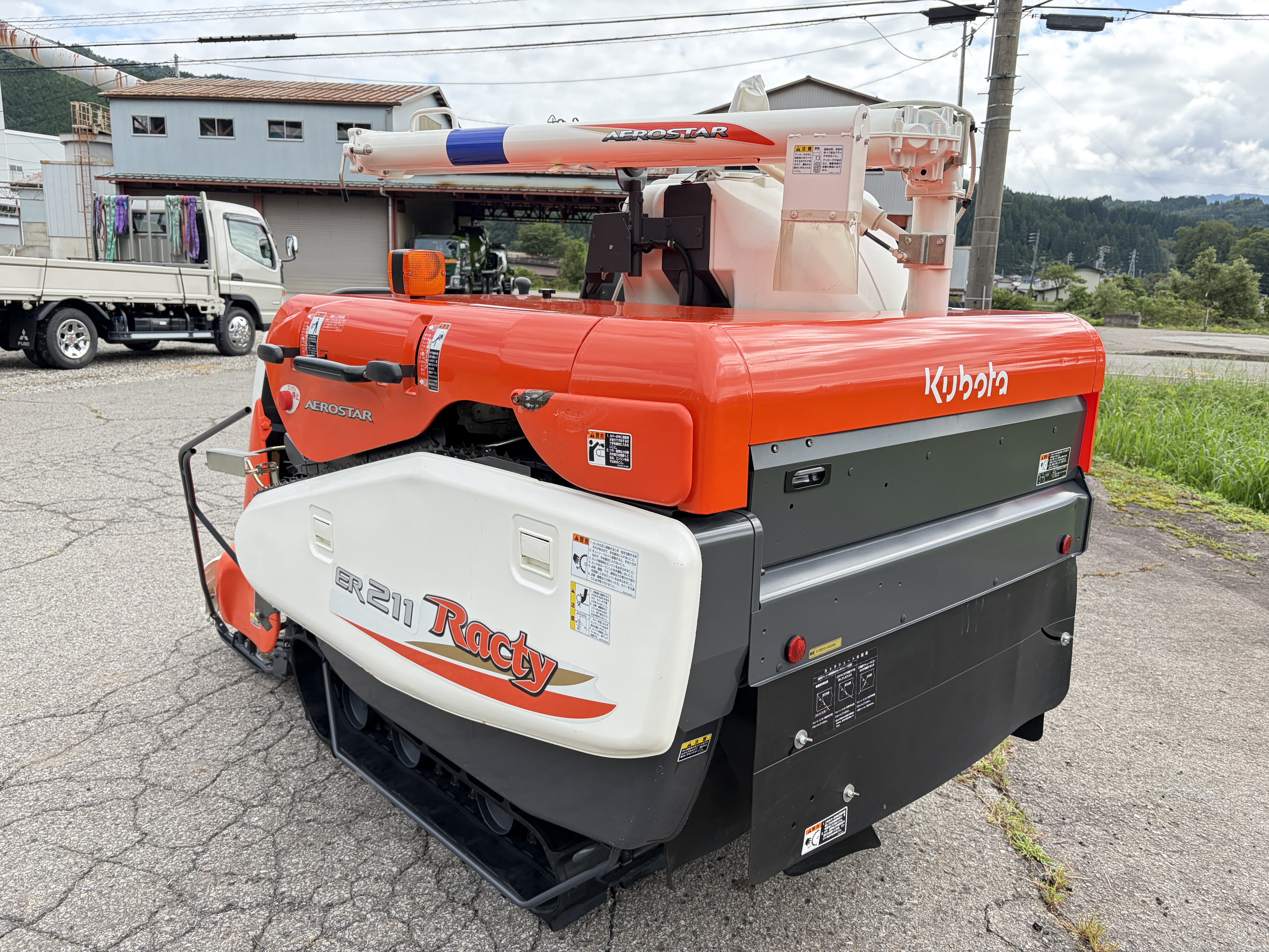 クボタ 中古コンバイン ER211の商品画像4