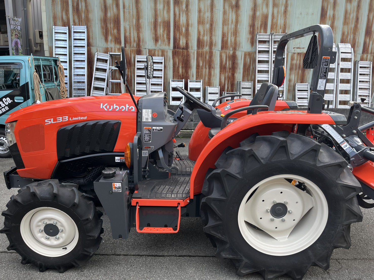 クボタ 中古トラクター S3LFL3MAEの商品画像3