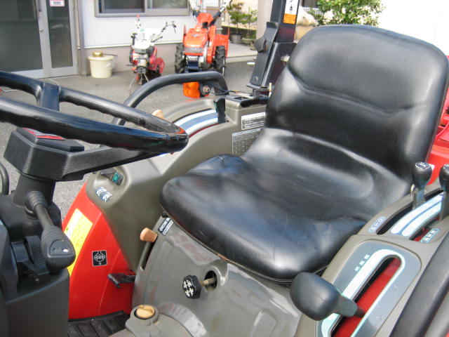 ヤンマー 中古トラクター F-230 VBPUS5Mの商品画像6