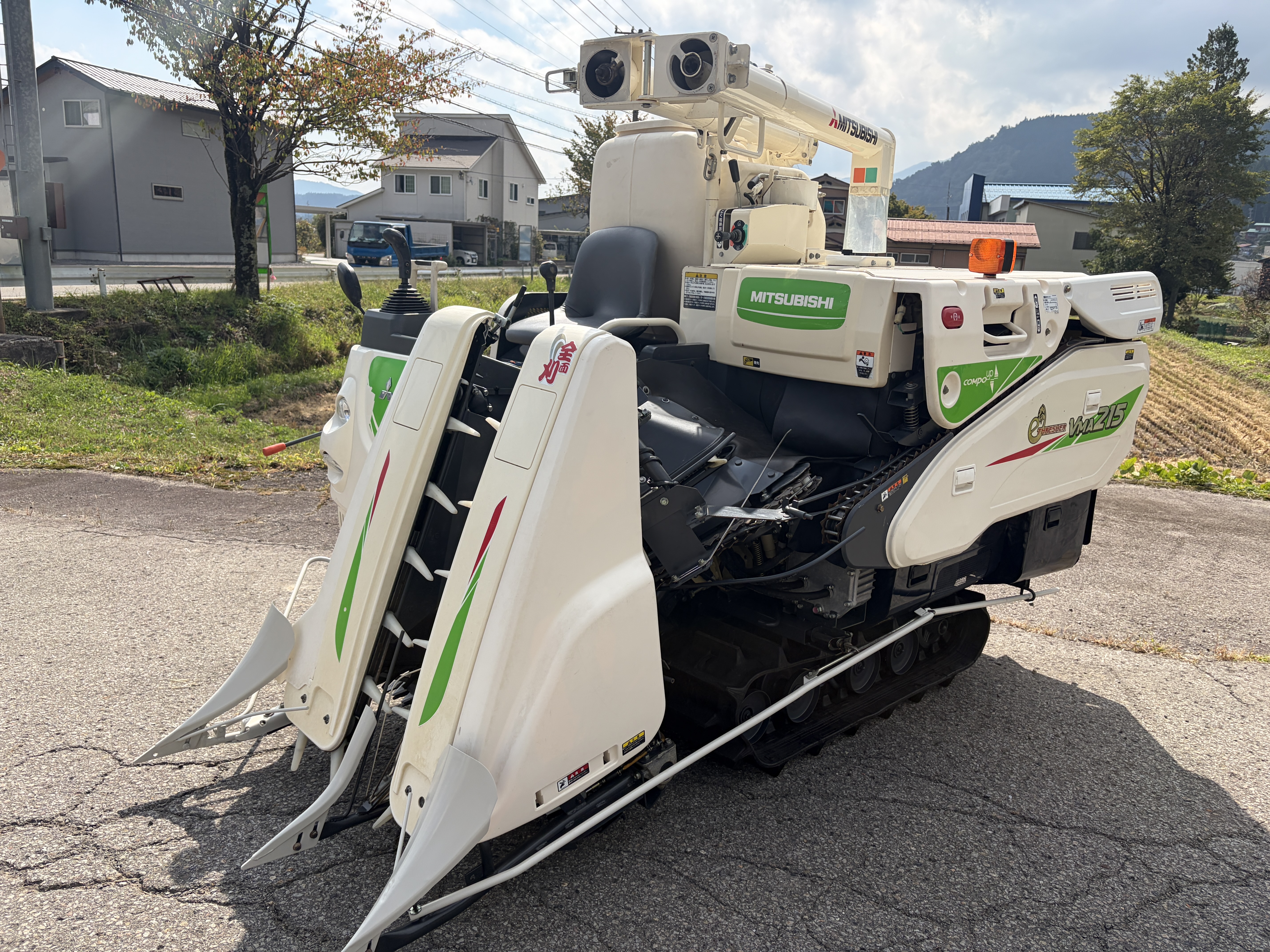 三菱マヒンドラ農機 中古コンバイン VMA215G