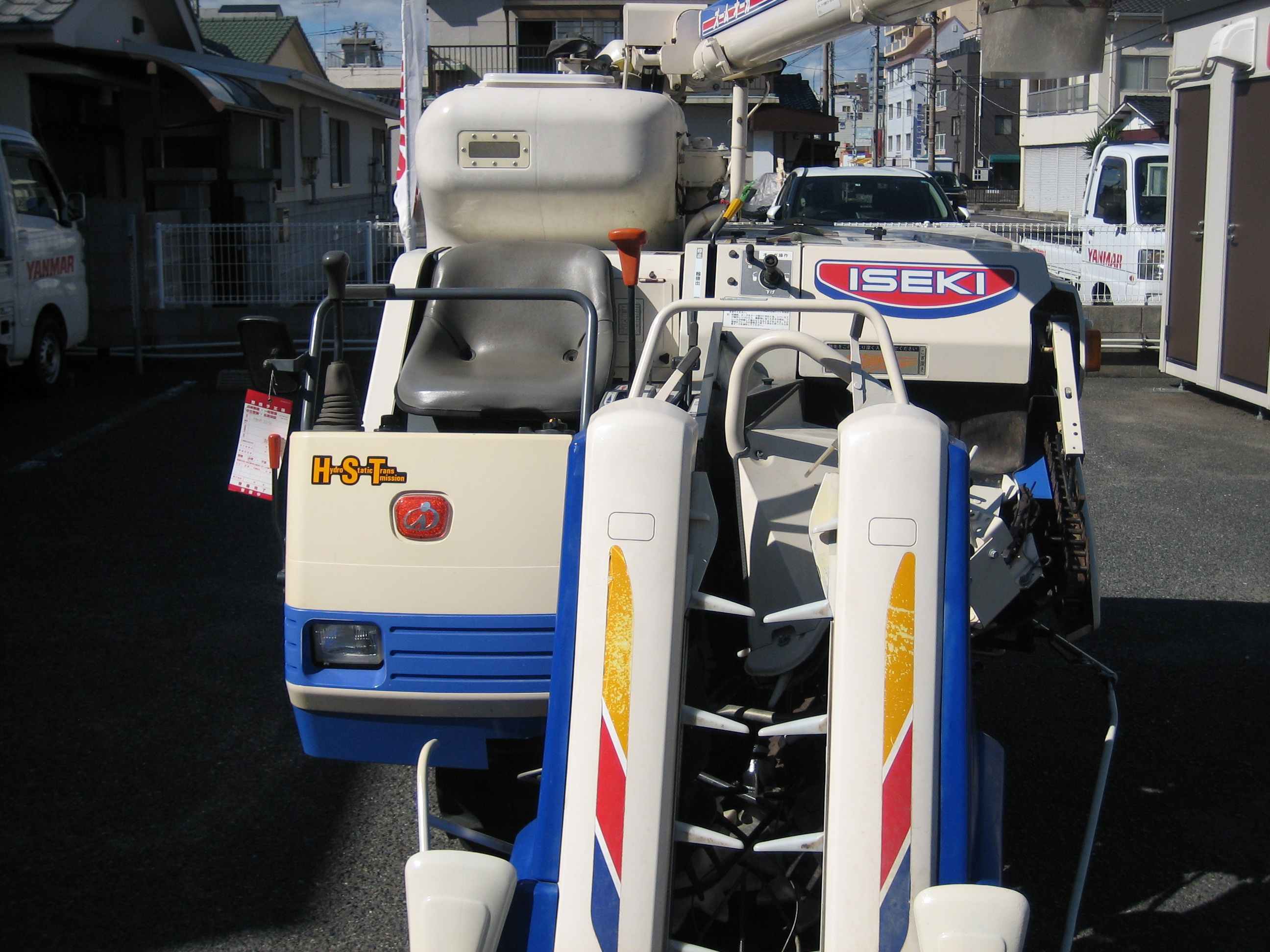 イセキ 中古コンバイン HVA214G-ZKWCの詳細｜農機具通販ノウキナビ