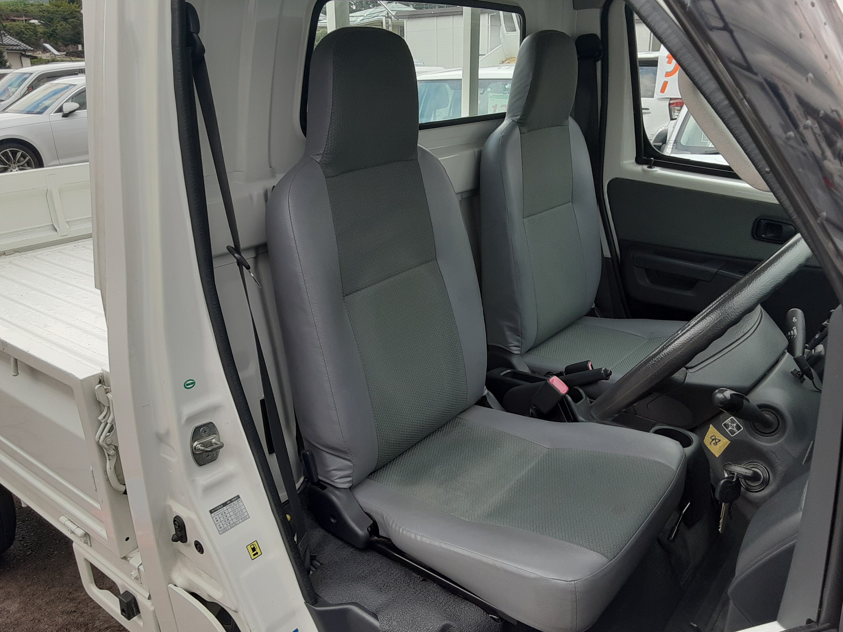 トヨタ 中古車 ライトエーストラック	ＤＸ　Ｘエディションの商品画像8