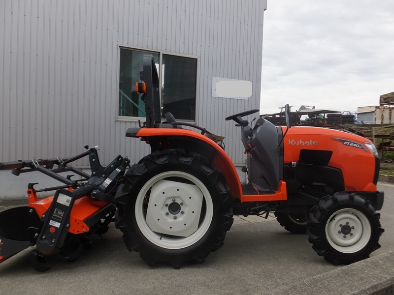 クボタ 中古トラクター FT240SPの商品画像2