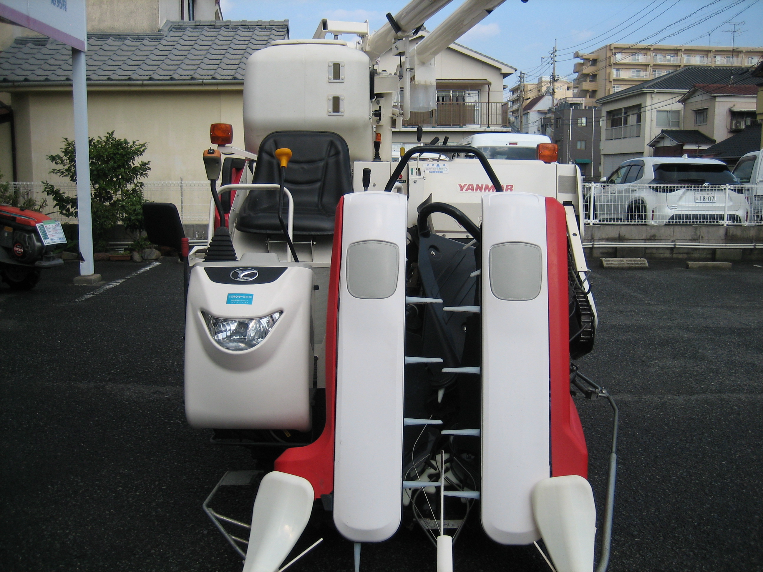 ヤンマー 中古コンバイン Ee214W GJFLの商品画像3