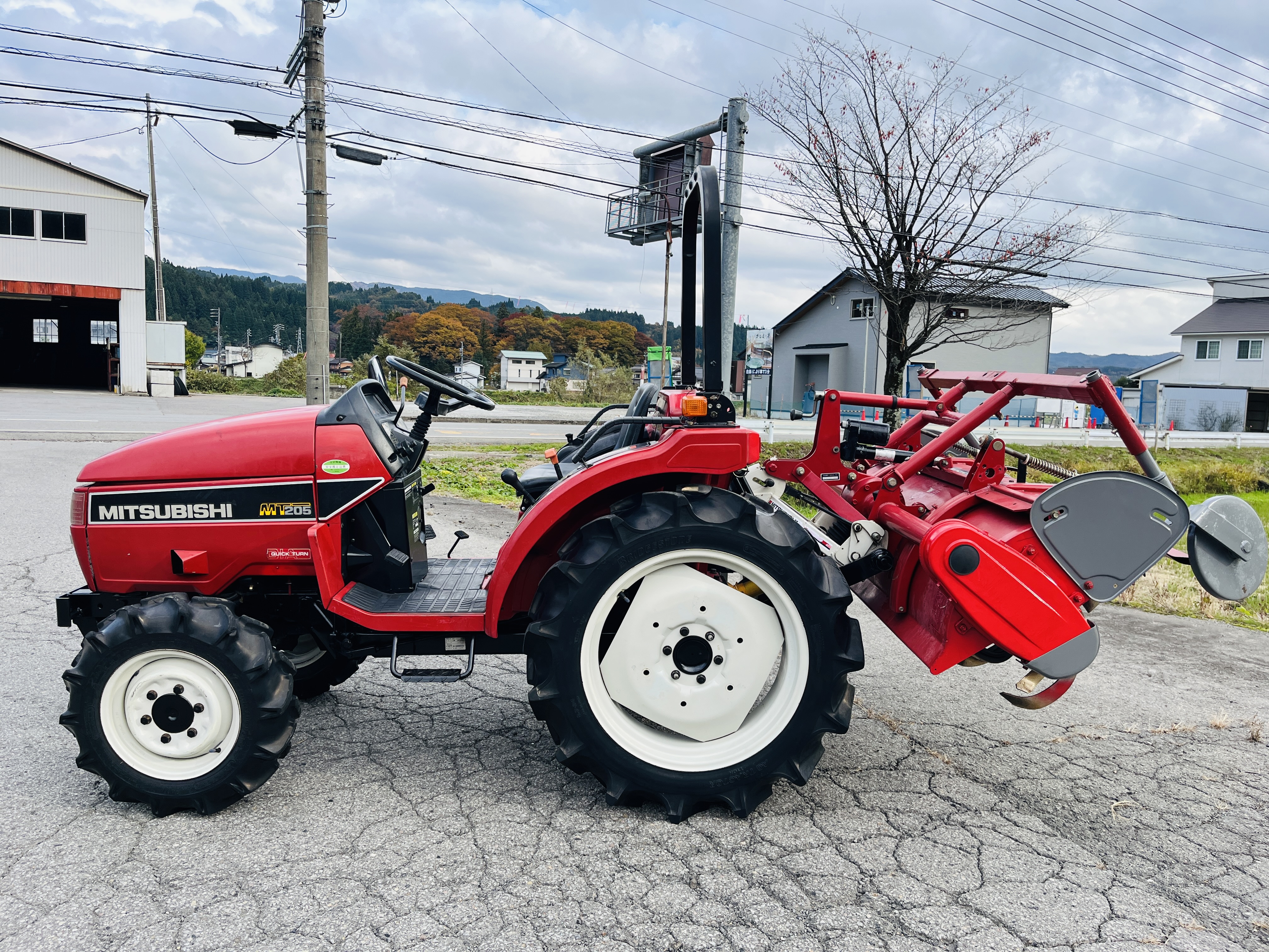 三菱マヒンドラ農機 中古トラクター MT205の商品画像6