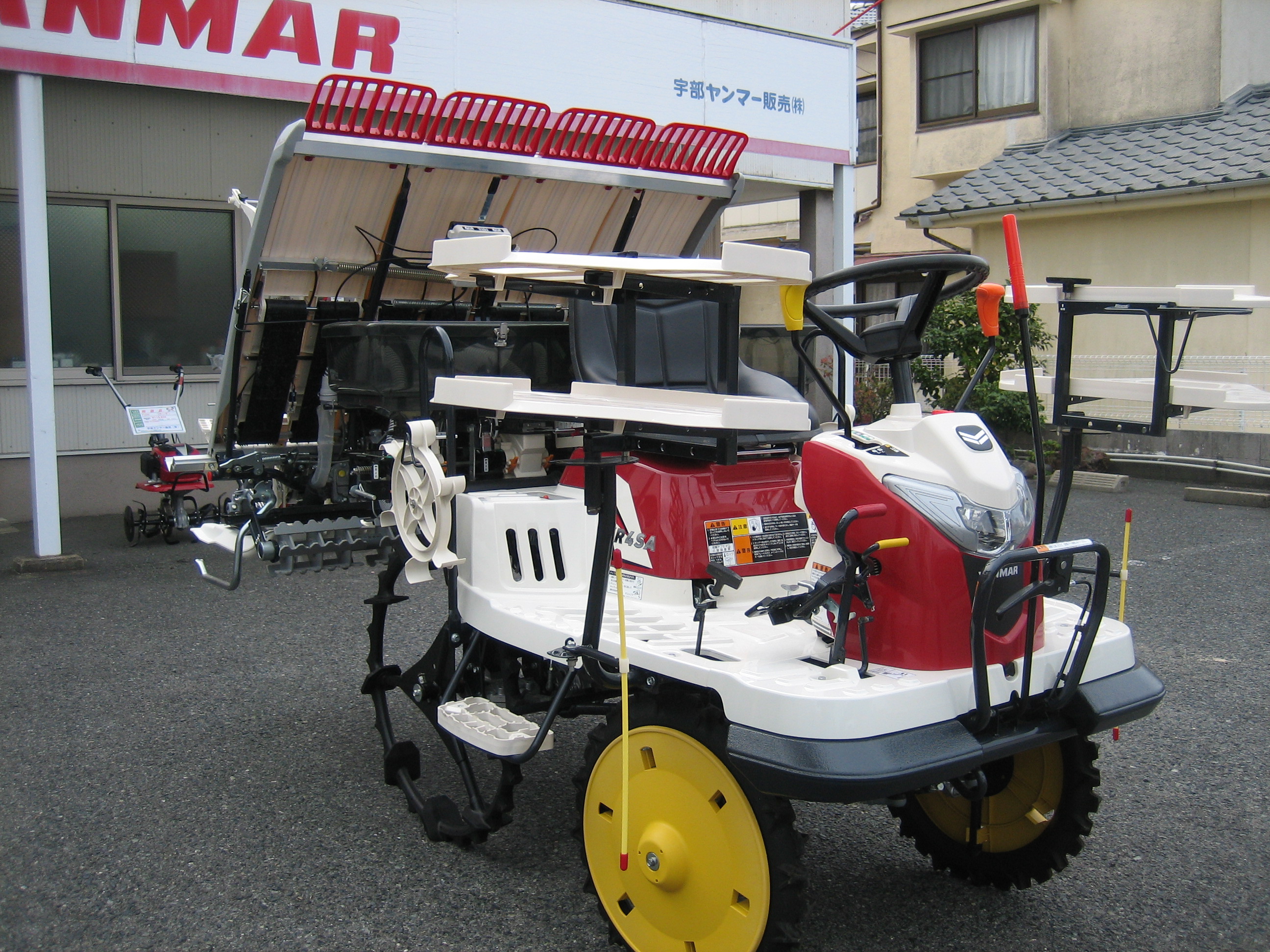 ヤンマー 中古田植機 YR4SA RZFの商品画像2