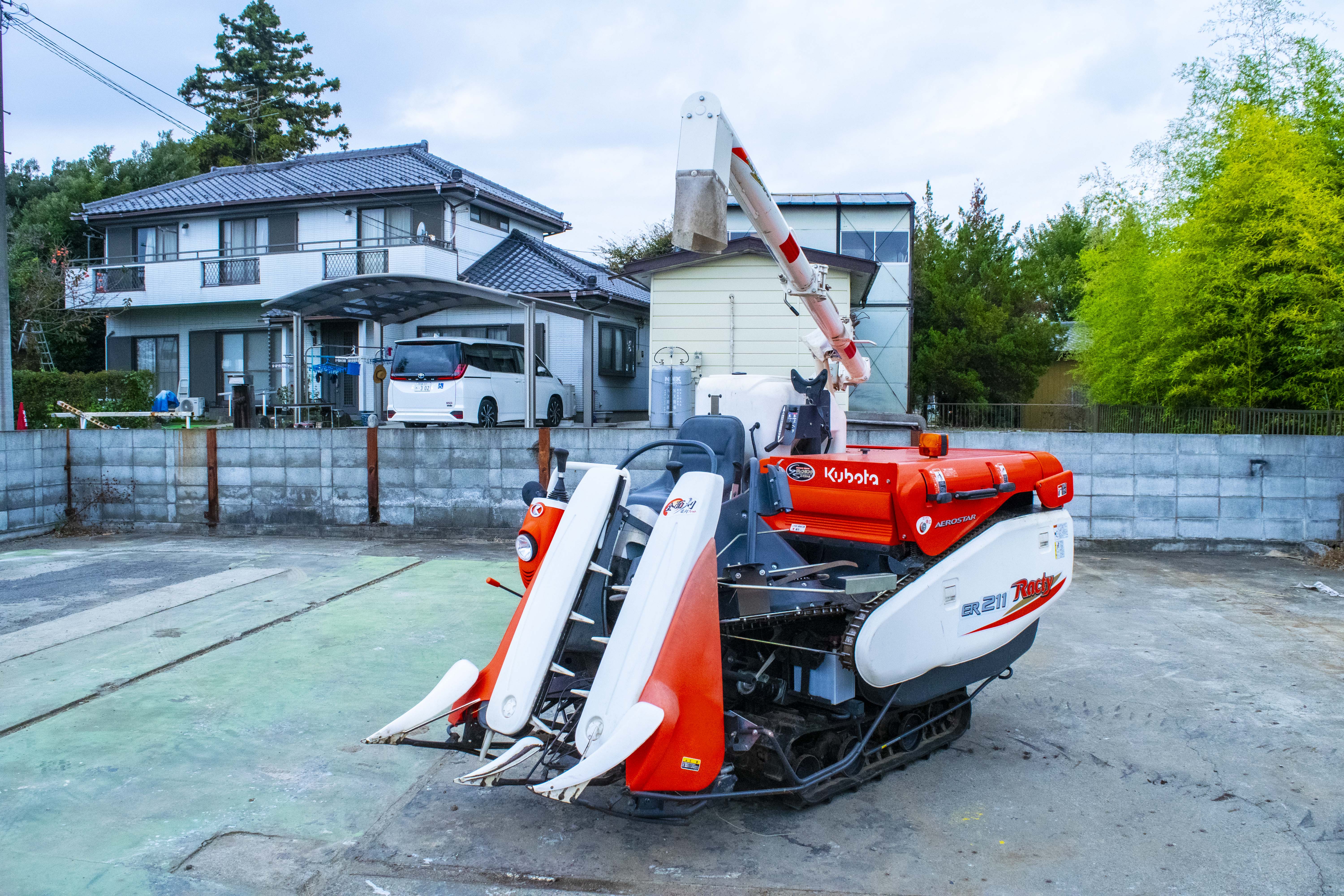 クボタ 中古コンバイン ER211