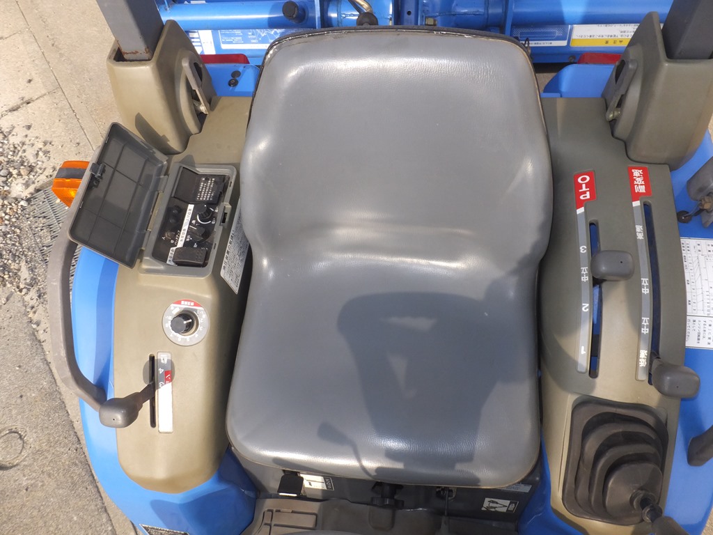 イセキ 中古トラクター TF153 FUWXの商品画像4