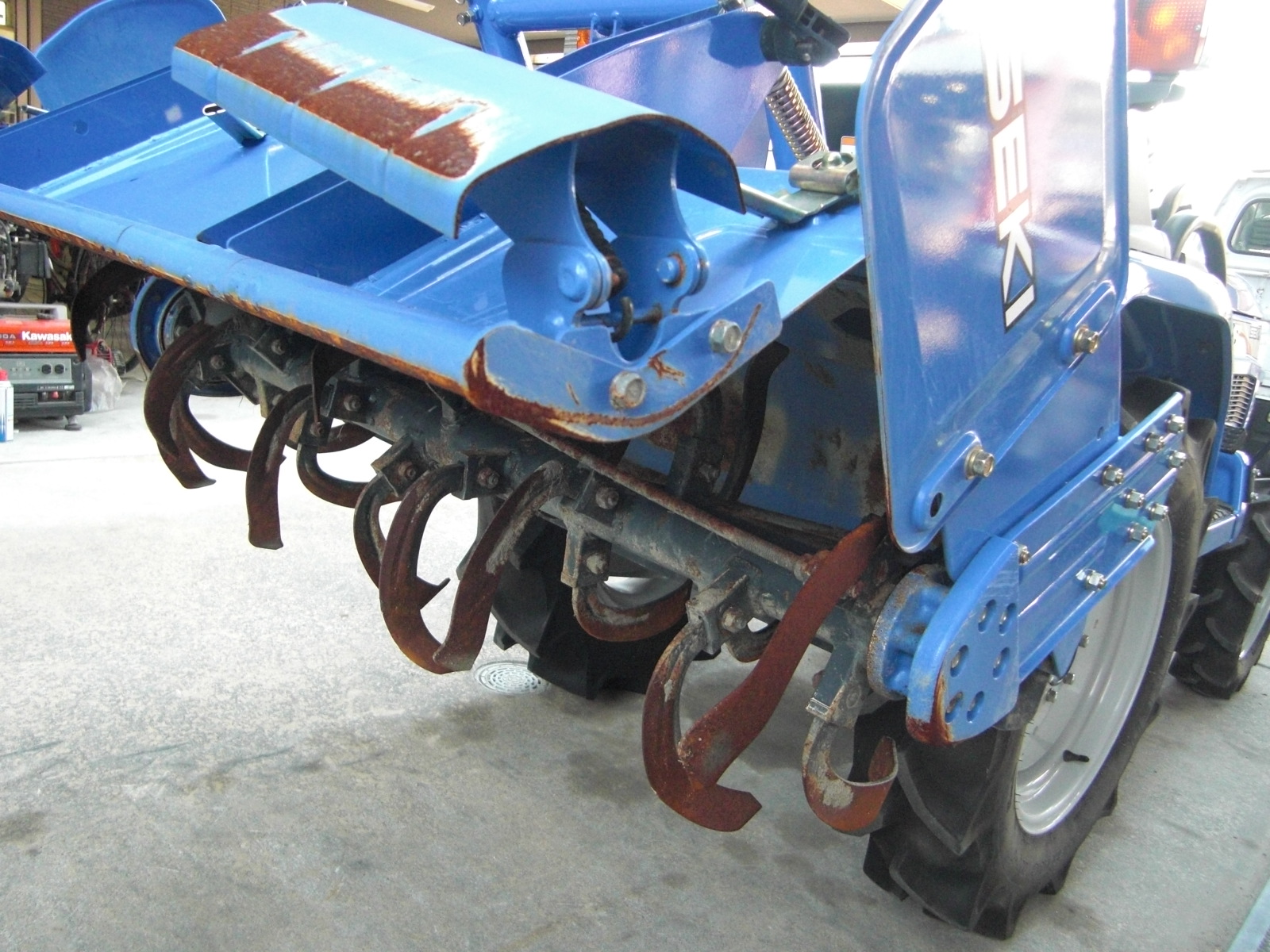 イセキ 中古トラクター TM16-KXZA2VTM　小型フル装備　！　低アワー機　！の商品画像7