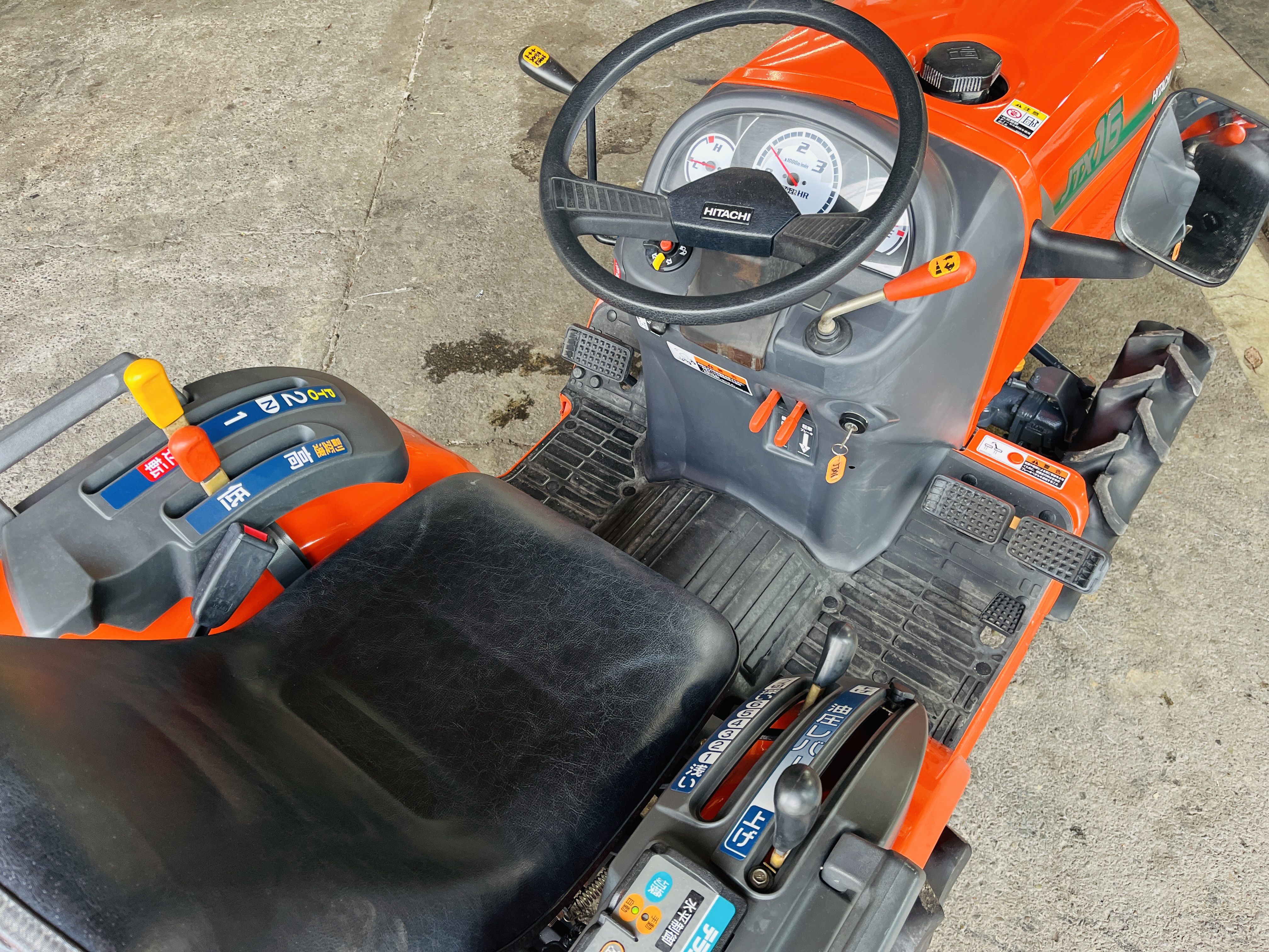日立 中古トラクター JTX16の商品画像8