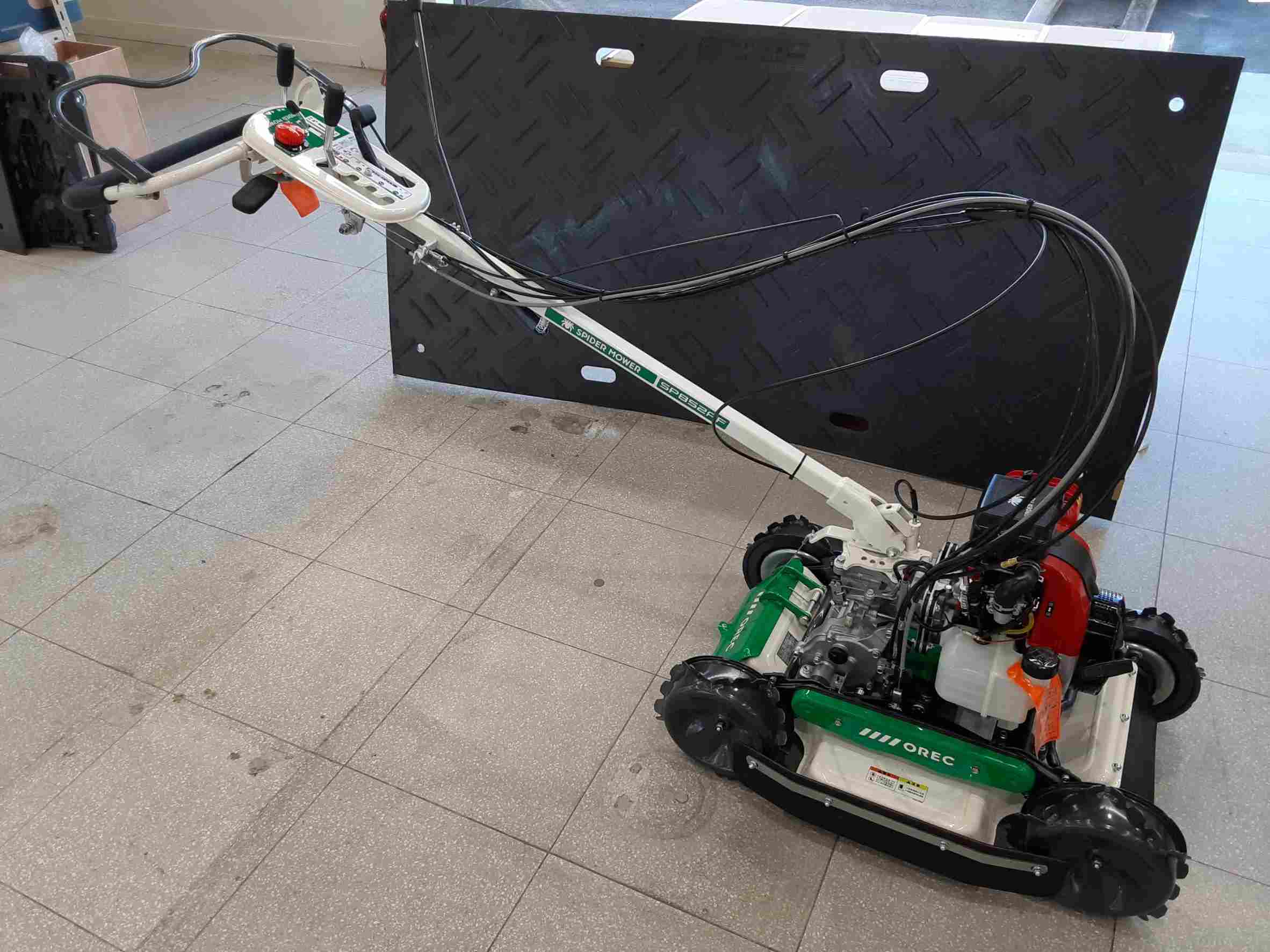 オーレック 中古草刈機 【展示品販売】畦草刈機　SP852AF