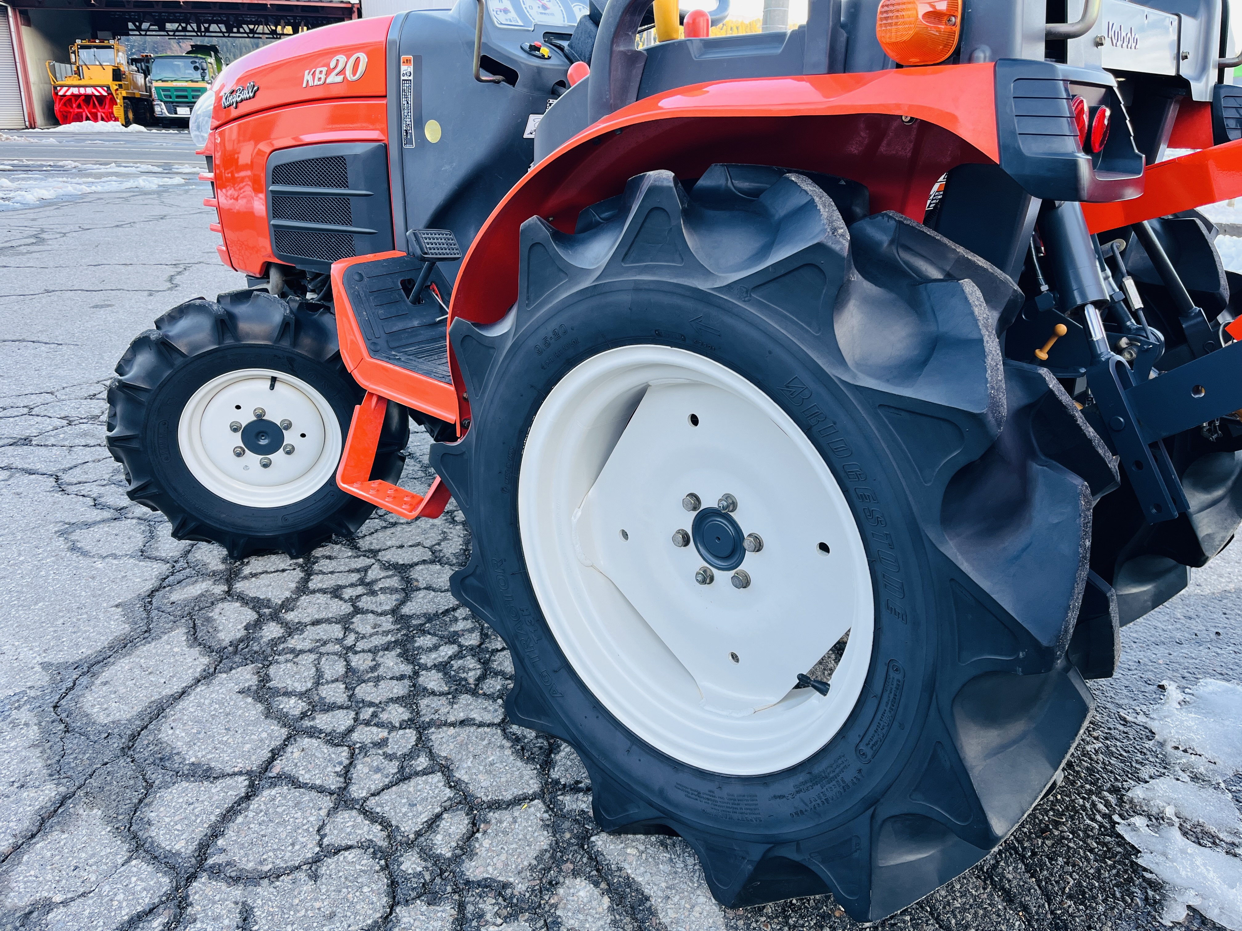 クボタ 中古トラクター KB20の商品画像9