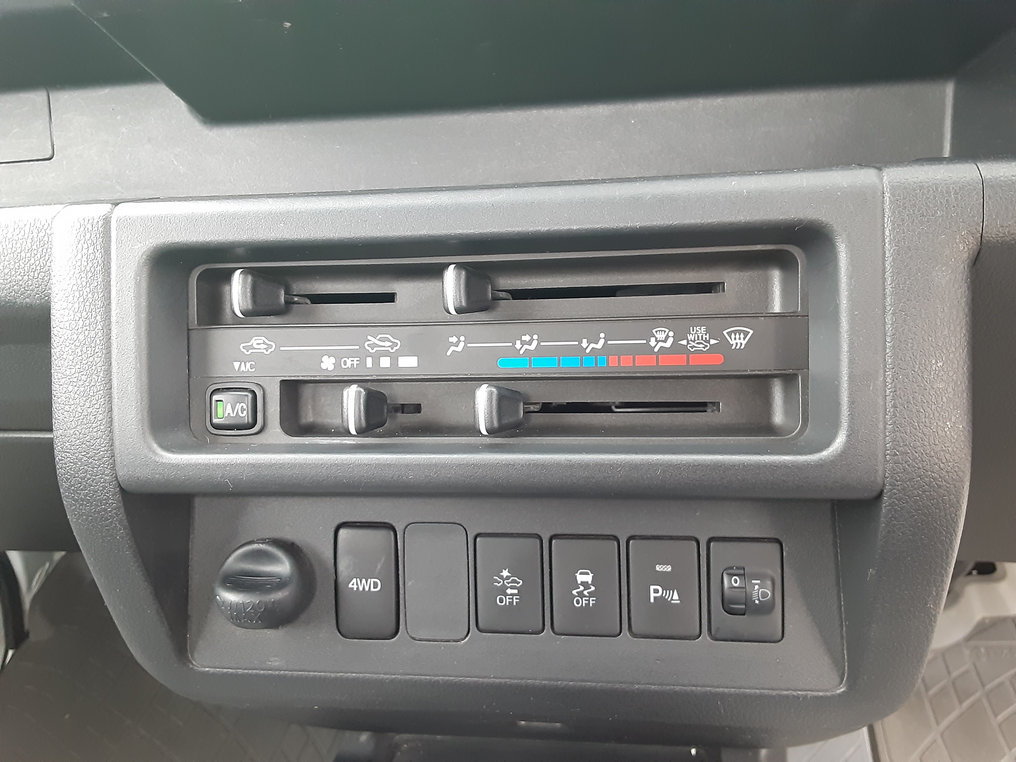 ダイハツ 中古車 ハイゼットトラック スタンダードSAIIItの商品画像6