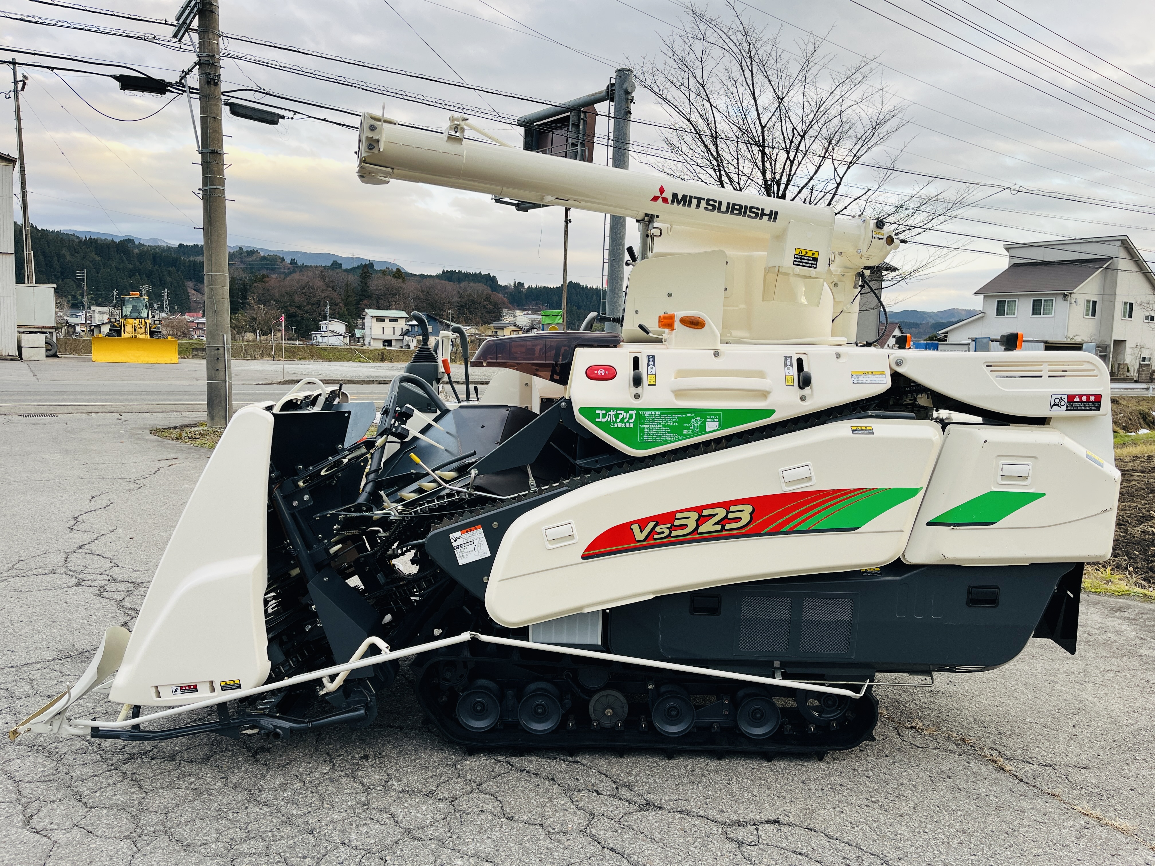 三菱マヒンドラ農機 中古コンバイン VS323の商品画像6