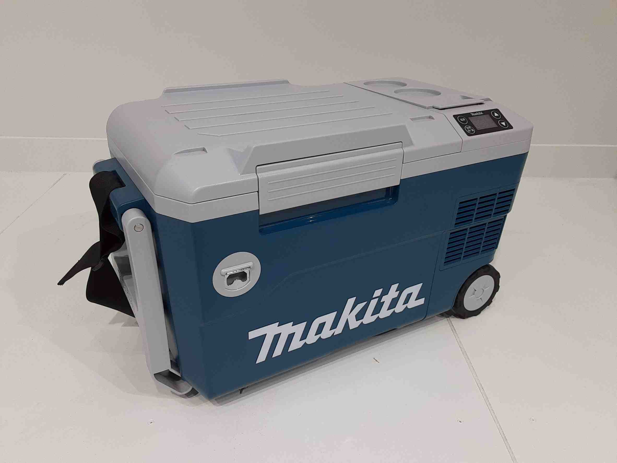 マキタ 中古その他 【展示品販売】保冷温庫CW180DZ＋バッテリーセット