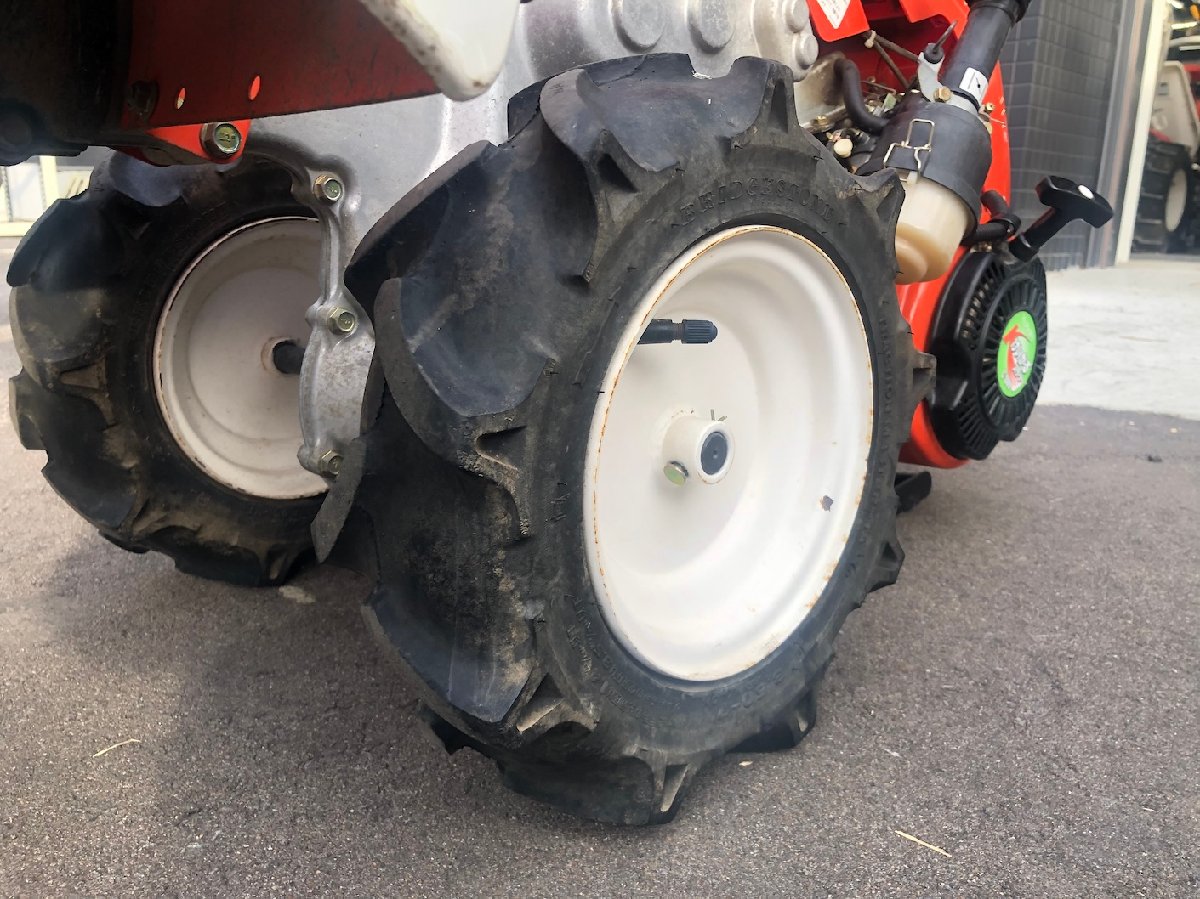  中古管理機 クボタ 管理機 TR600 機体寸法:1430ｍｍ×620ｍｍ×1050ｍｍ 燃料/タンク容量自動車用無鉛ガソリン/2.0L 変速段数:前進2・後進1の商品画像5