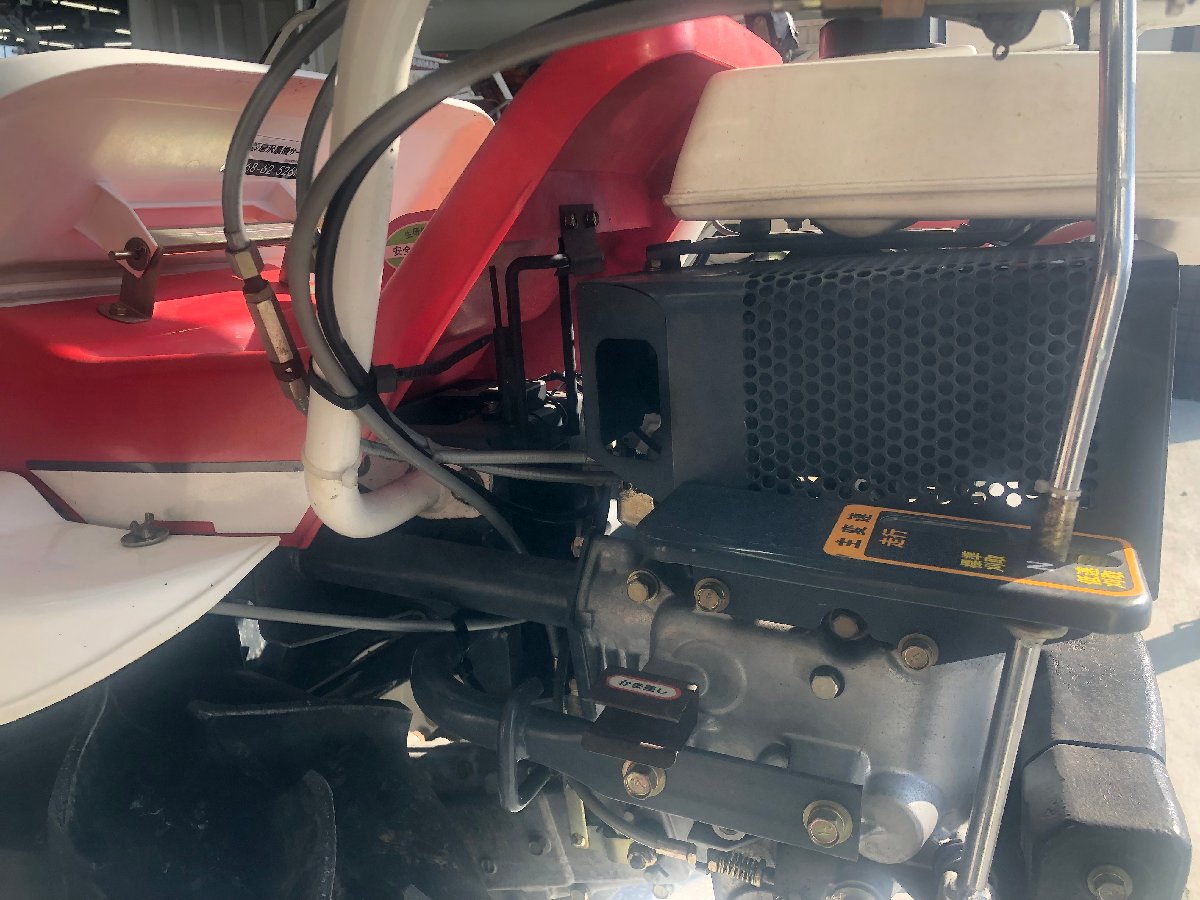  中古バインダー 三菱農機 バインダー MB220 機体寸法:1750×850×1120mm 出力6ps 燃料/タンク容量:ガソリン/2.4Lの商品画像4