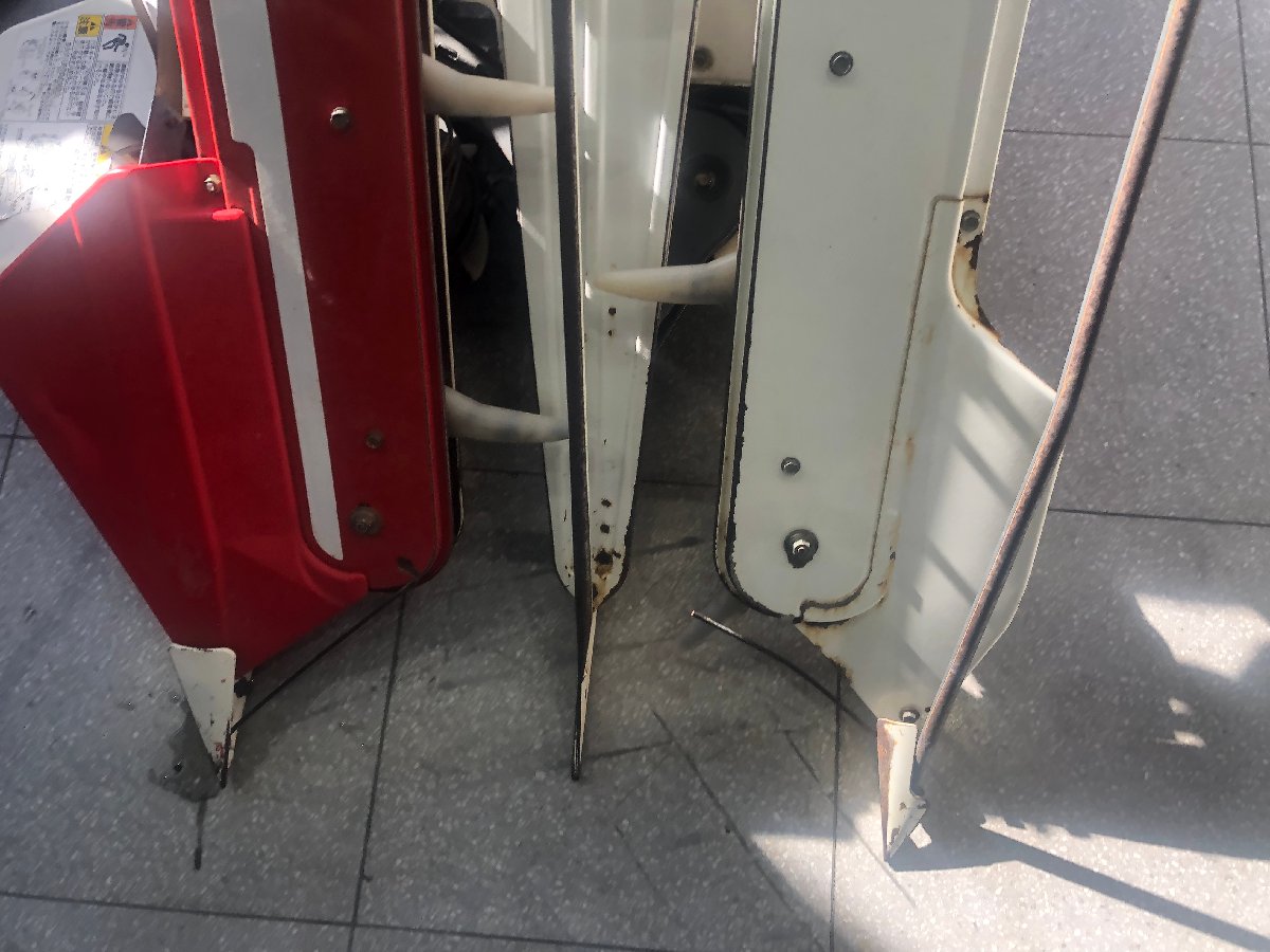  中古バインダー 三菱農機 バインダー MB220 機体寸法:1750×850×1120mm 出力6ps 燃料/タンク容量:ガソリン/2.4Lの商品画像5