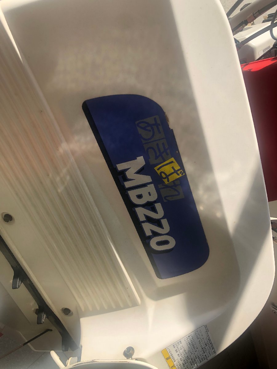  中古バインダー 三菱農機 バインダー MB220 機体寸法:1750×850×1120mm 出力6ps 燃料/タンク容量:ガソリン/2.4Lの商品画像9