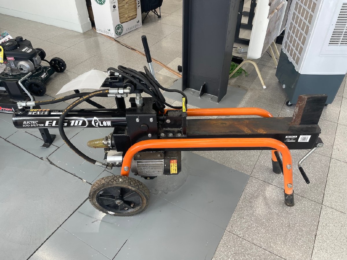 薪割り機 【整備待ち】プラウ 薪割り機 ELS10 機体寸法:1440×410×900 破砕力10t 最大破砕寸法:45cmの商品画像4