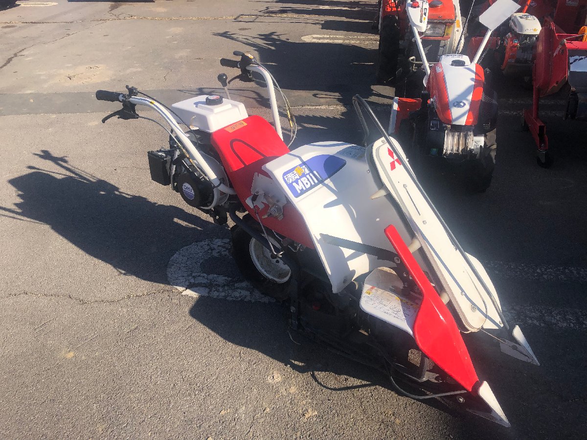  中古バインダー 三菱農機 バインダー MB111: 長さ×幅×高さ1600ｍｍ×660ｍｍ×900ｍｍ 出力:4.3PS