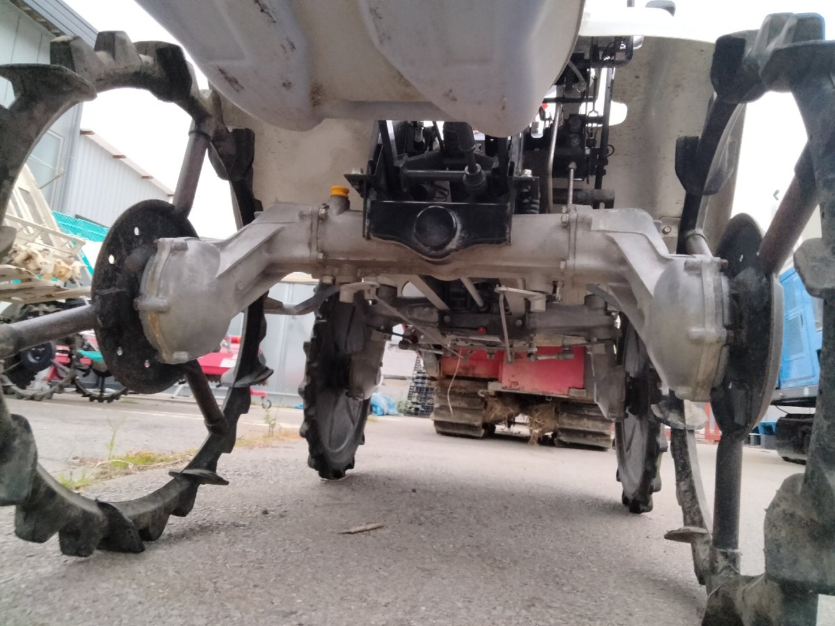 中古田植機 【整備待ち】三菱農機 乗用田植機 LC40の商品画像9