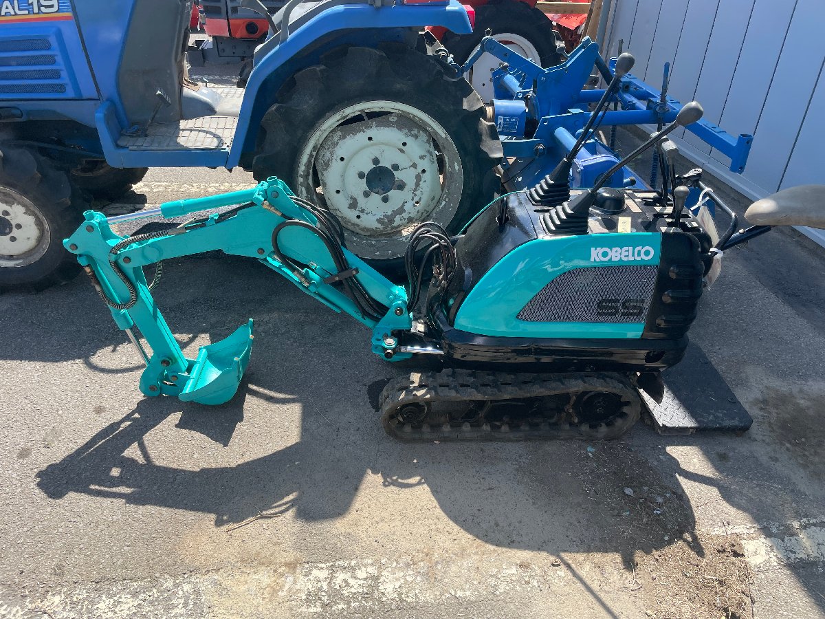 中古その他 【整備待ち】コベルコ バックホー SS1 機体寸法:2150×500×1100 重量275kg 燃料:ガソリンの商品画像2