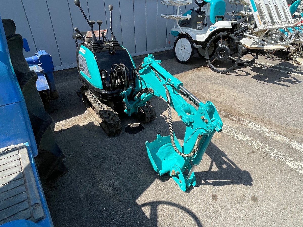 中古その他 【整備待ち】コベルコ バックホー SS1 機体寸法:2150×500×1100 重量275kg 燃料:ガソリンの商品画像6