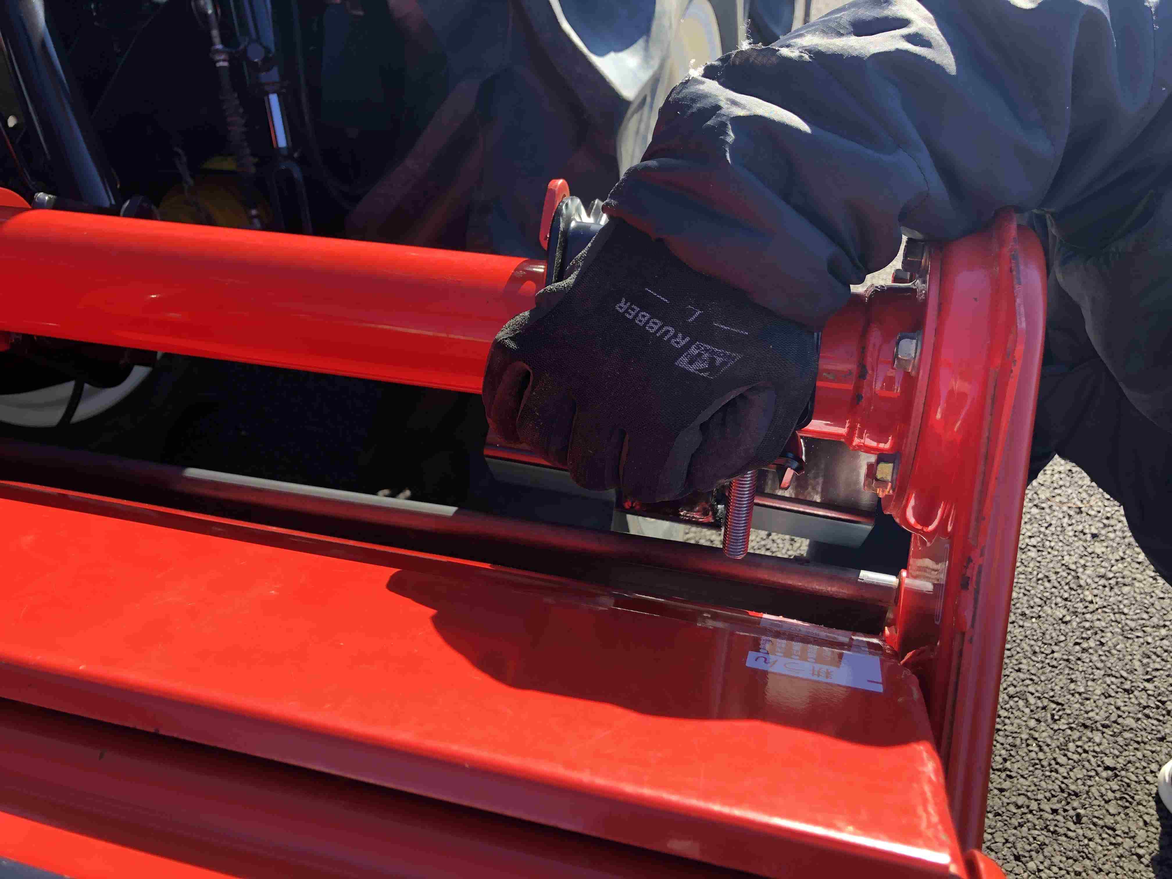 トラクター用あぜ際処理機 フリーフロンディスク FR352 ジョーニシの商品画像7