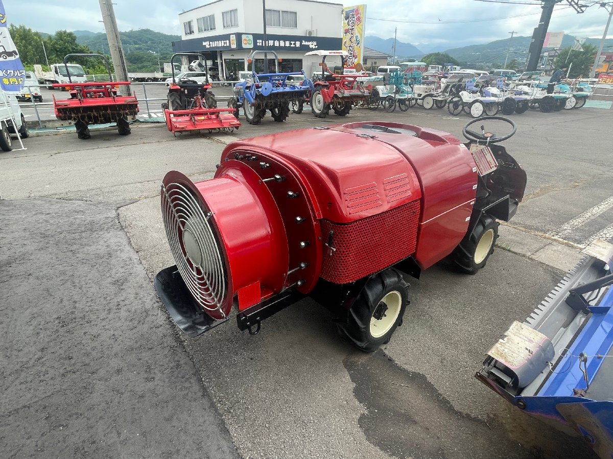 スピードスプレーヤー 【10/31まで店頭商談中】丸山製作所 SS SSA-S500 機体寸法:2880×1210×1100 使用燃料/容量ディーゼル タンク容量:500Lの商品画像6