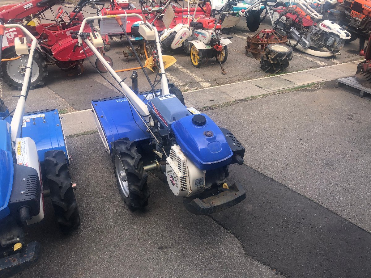 中古その他 イセキ 耕耘機 KVR70-PS 長さ×幅×高さ:1690×685×1166(mm) 作業幅600mm 使用燃料 /容量 :無鉛ガソリン/2.4L