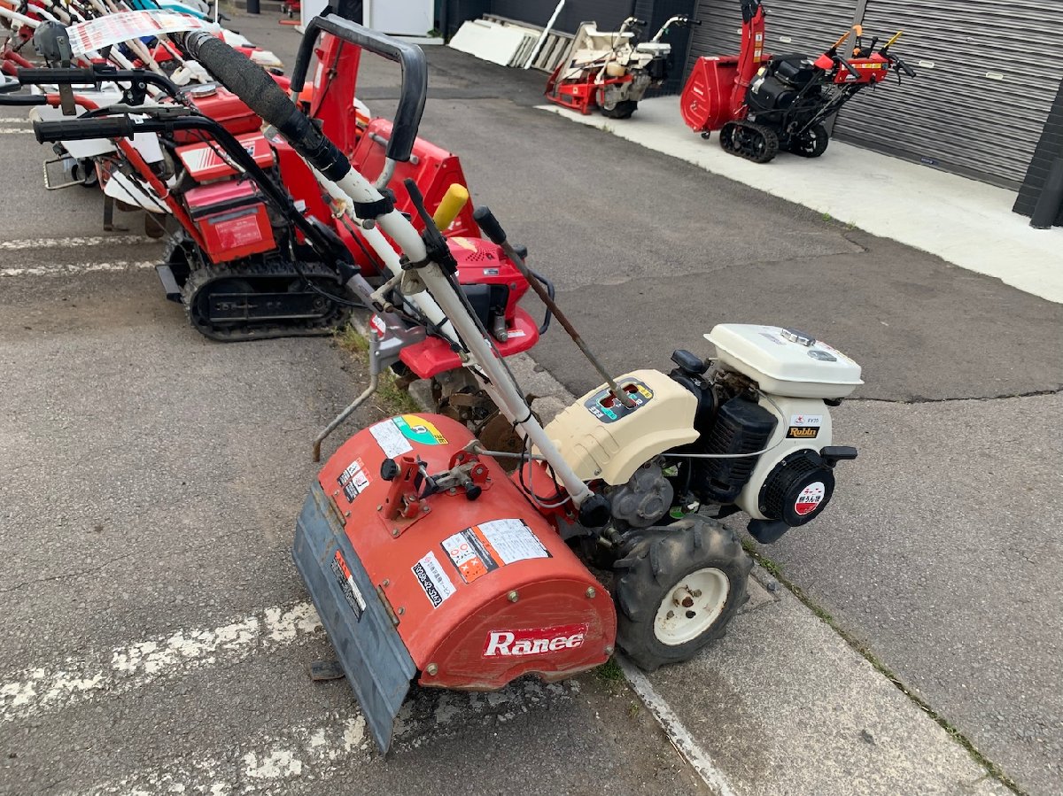  中古ハーベスター ロビン 管理機 RC560 機体寸法:1300×560×1060(mm) 出力5.0ps 使用燃料:無鉛ガソリン