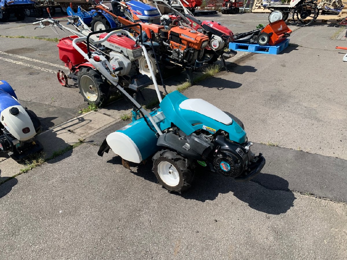 管理機 クボタ 管理機 TRS60 機体寸法:1515×620×1070(mm) 出力6.2ps 使用燃料/容量:無鉛ガソリン/2.5Lの商品画像2