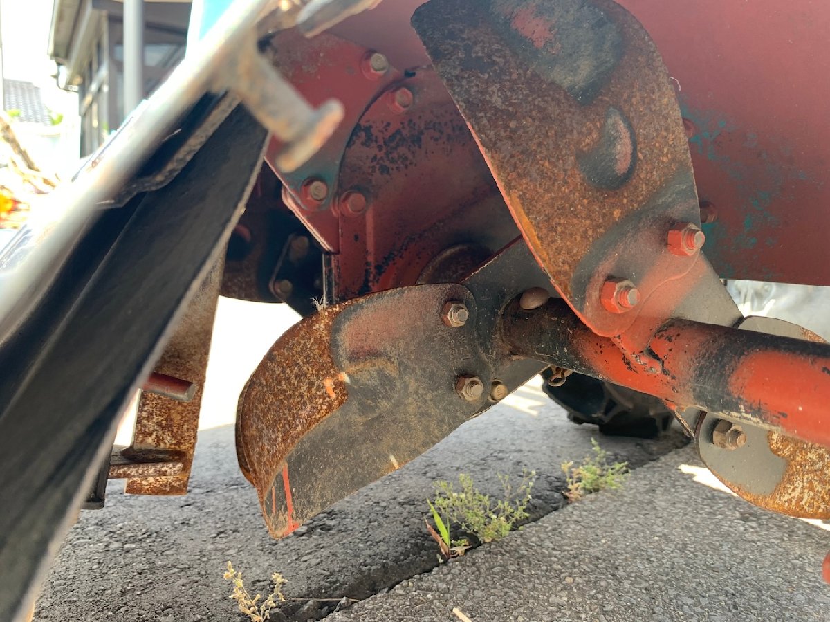 管理機 クボタ 管理機 TRS60 機体寸法:1515×620×1070(mm) 出力6.2ps 使用燃料/容量:無鉛ガソリン/2.5Lの商品画像4