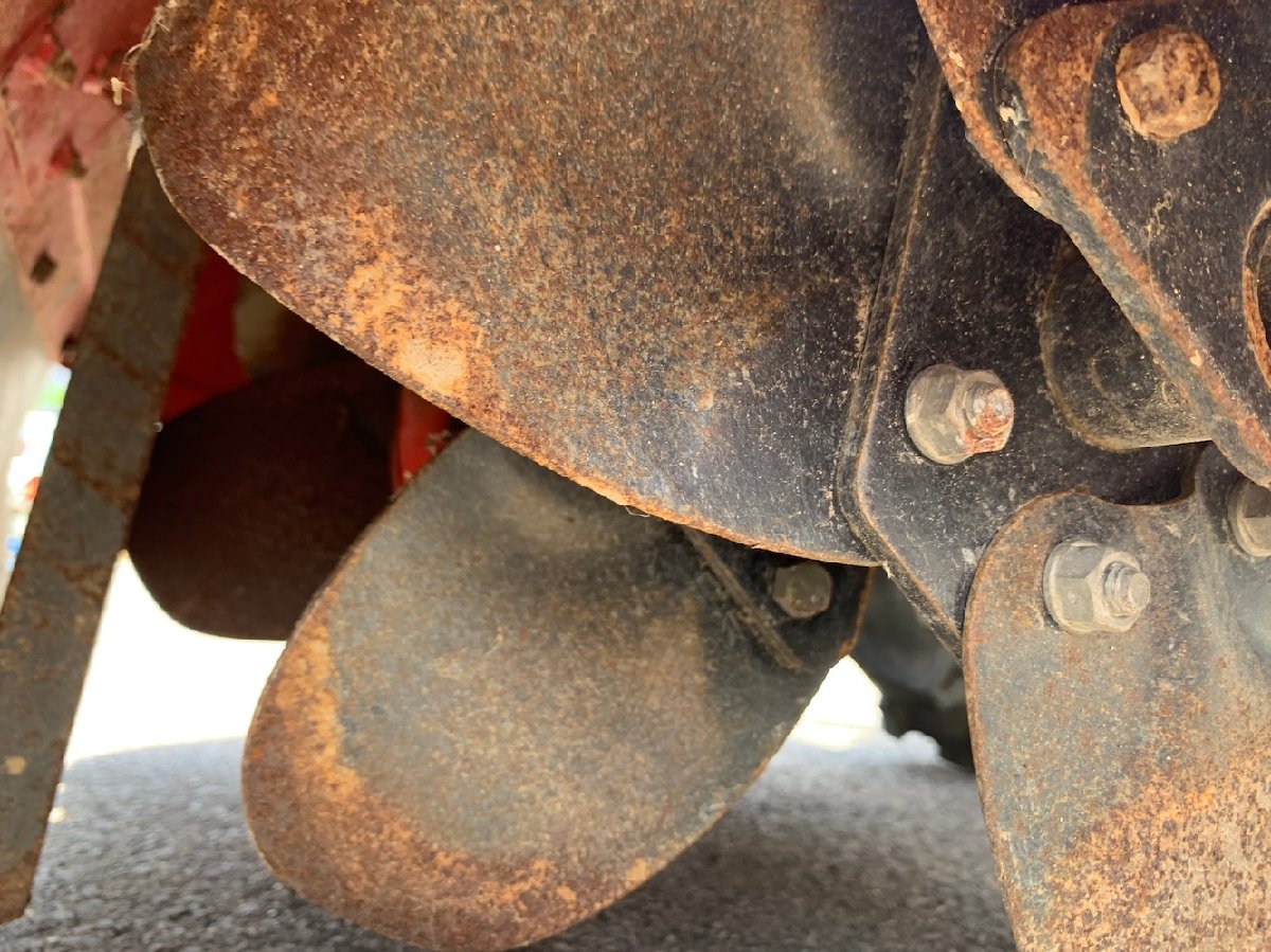 管理機 ヤンマー 管理機 MRT65EX 機体寸法:1410×575×1050(mm) 出力6.2ps 使用燃料/容量:無鉛ガソリン/2.4Lの商品画像3