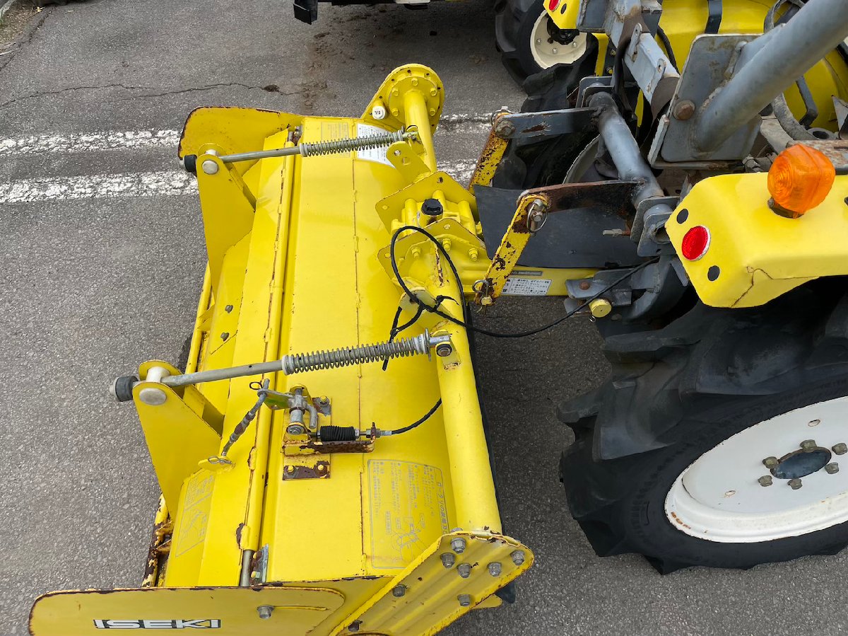中古トラクター イセキ トラクター TC-13-YZの商品画像3