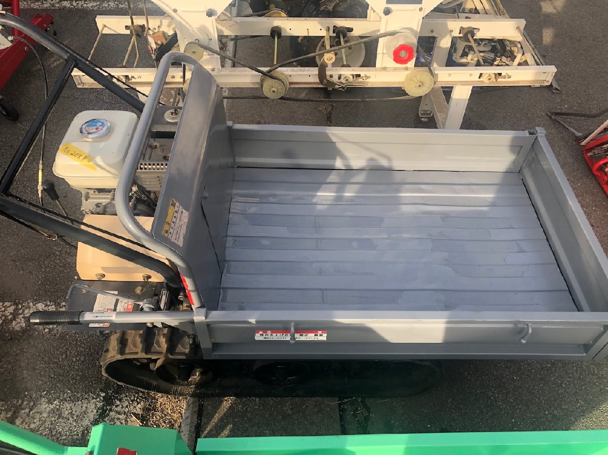 中古運搬機 佐藤製作所 運搬車 SC-156DC 機体寸法:1610×680×1015mm 出力4ps 燃料:ガソリンの商品画像3