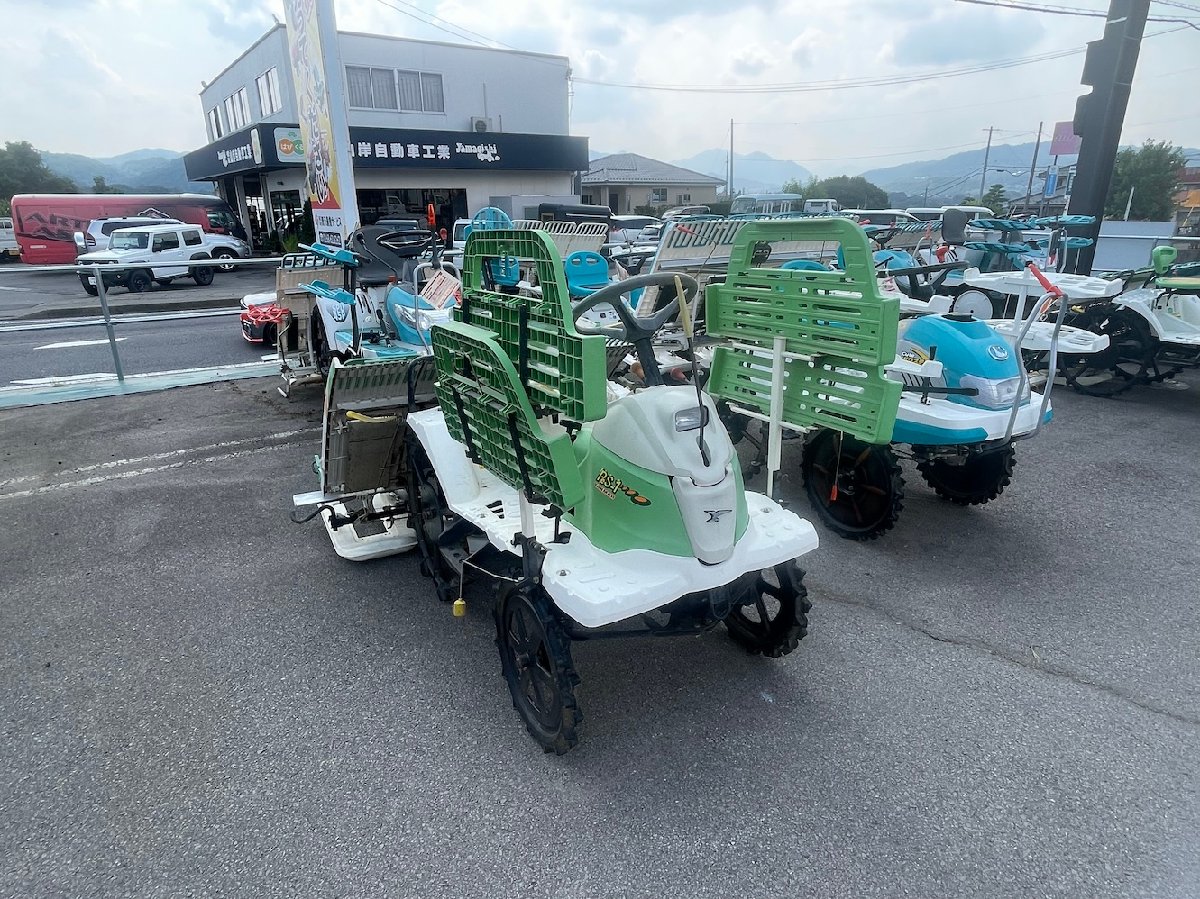  中古ハーベスター 【整備待ち】ヤンマー 乗用田植機 PeS-1